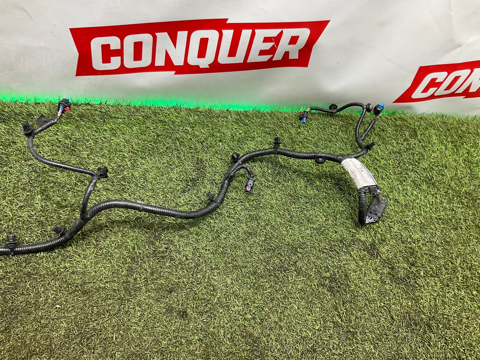 Проводка парктроников переднего бампера  Land Rover Defender II 2022, 16000 рублей, Москва