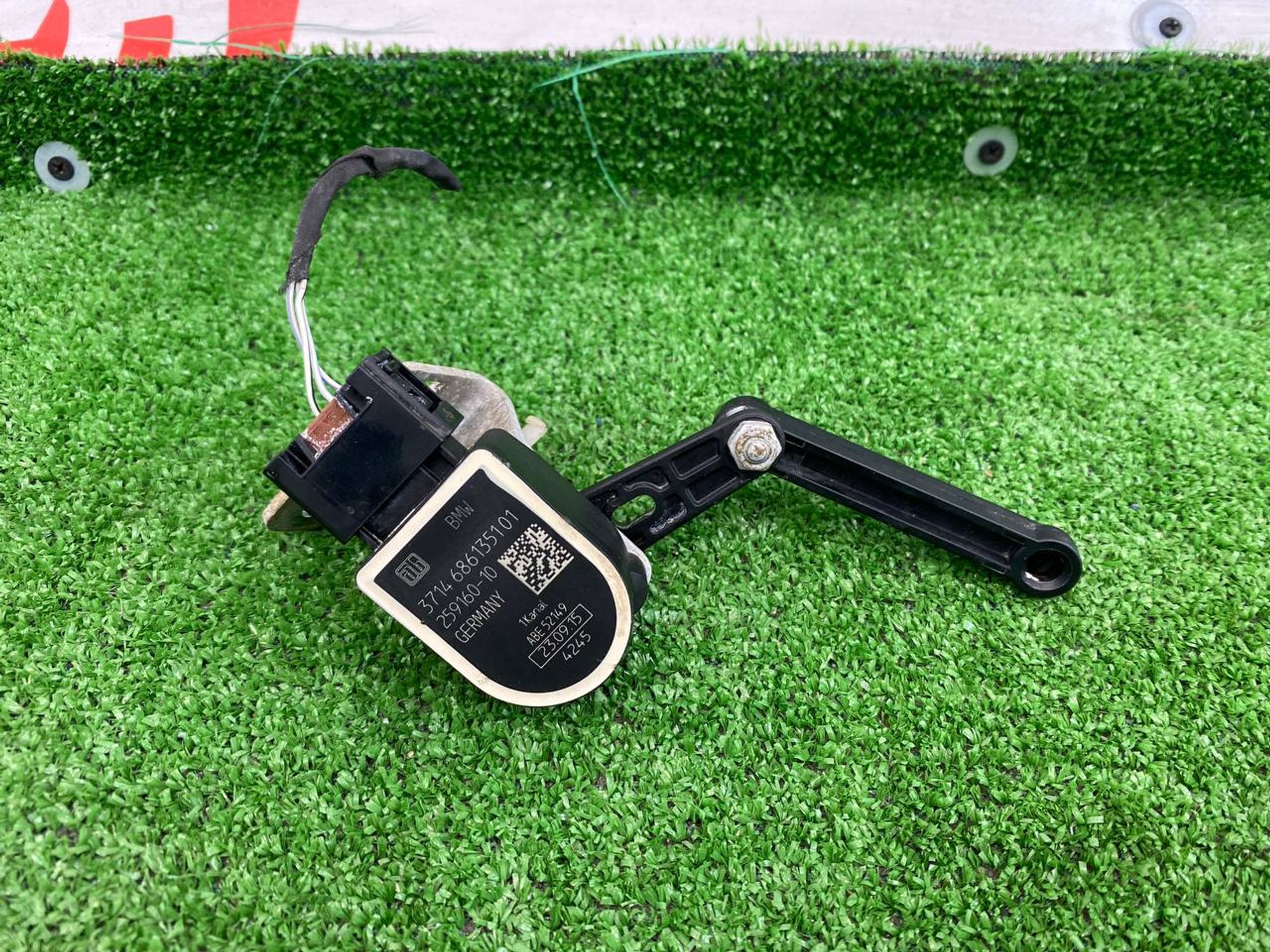 https://ycs.partsauto.market/partsauto-images/thmbs/userImages/h353NjtZg3VDP19b5HMt7LlpbQ93/part/1db34346-0e6b-4ce5-9348-bb48c0a2f013_1744101227898.jpg