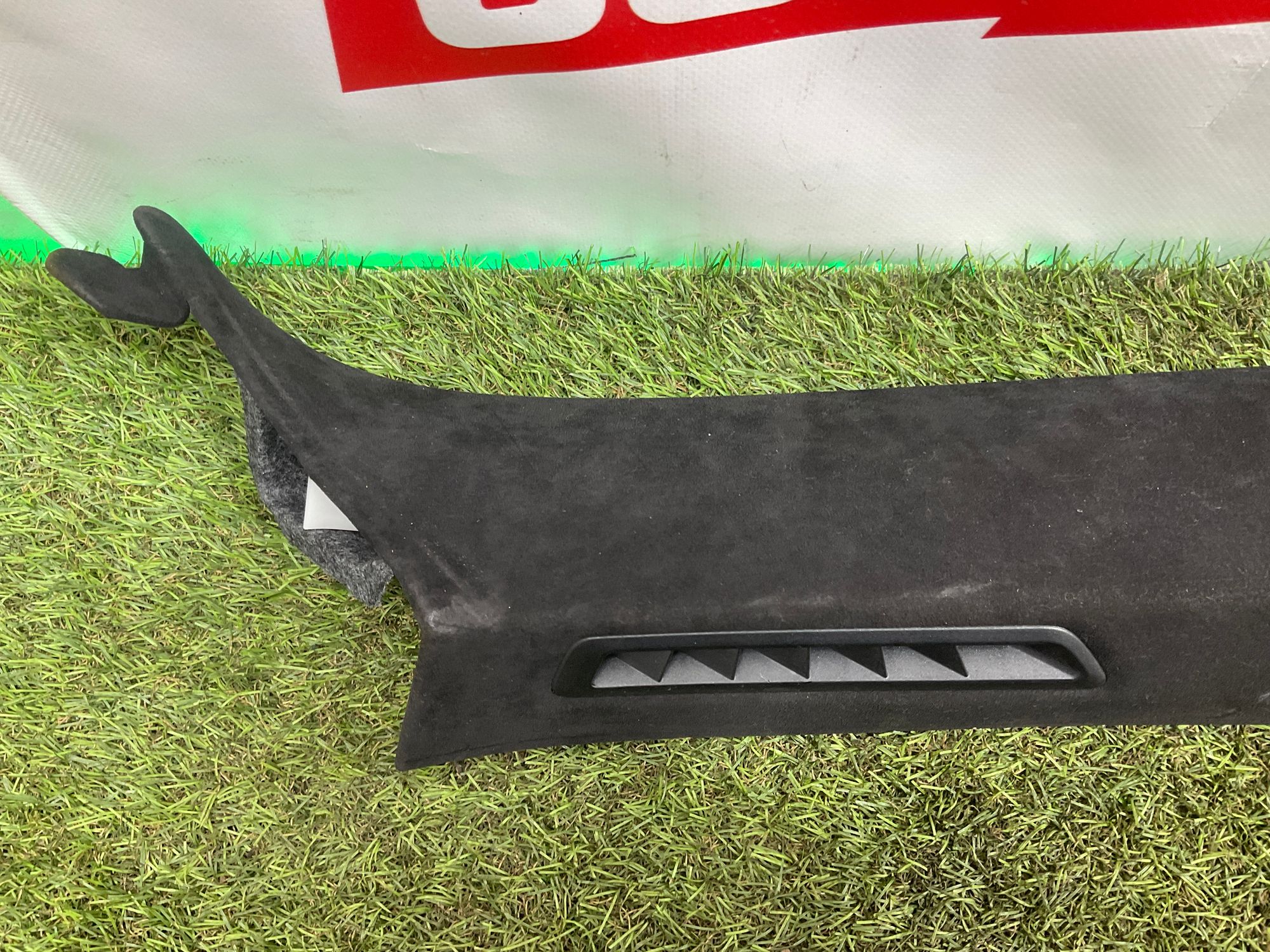 Накладка средней стойки левая BMW M8 F92 2019, 10000 рублей, Москва