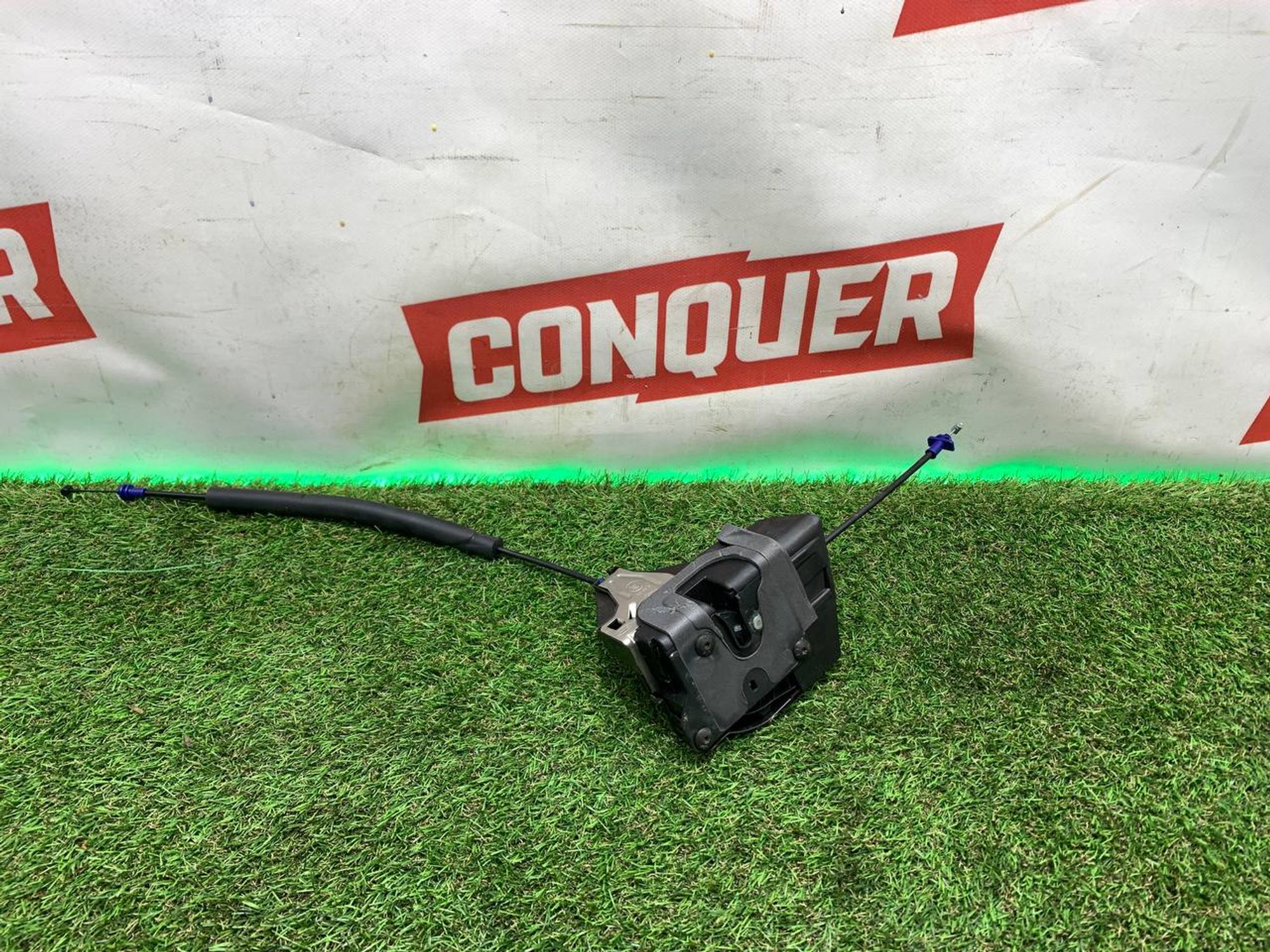 https://ycs.partsauto.market/partsauto-images/thmbs/userImages/h353NjtZg3VDP19b5HMt7LlpbQ93/part/1ea0dfbb-596f-4ca5-8578-59bf974da251_1716908978698.jpg
