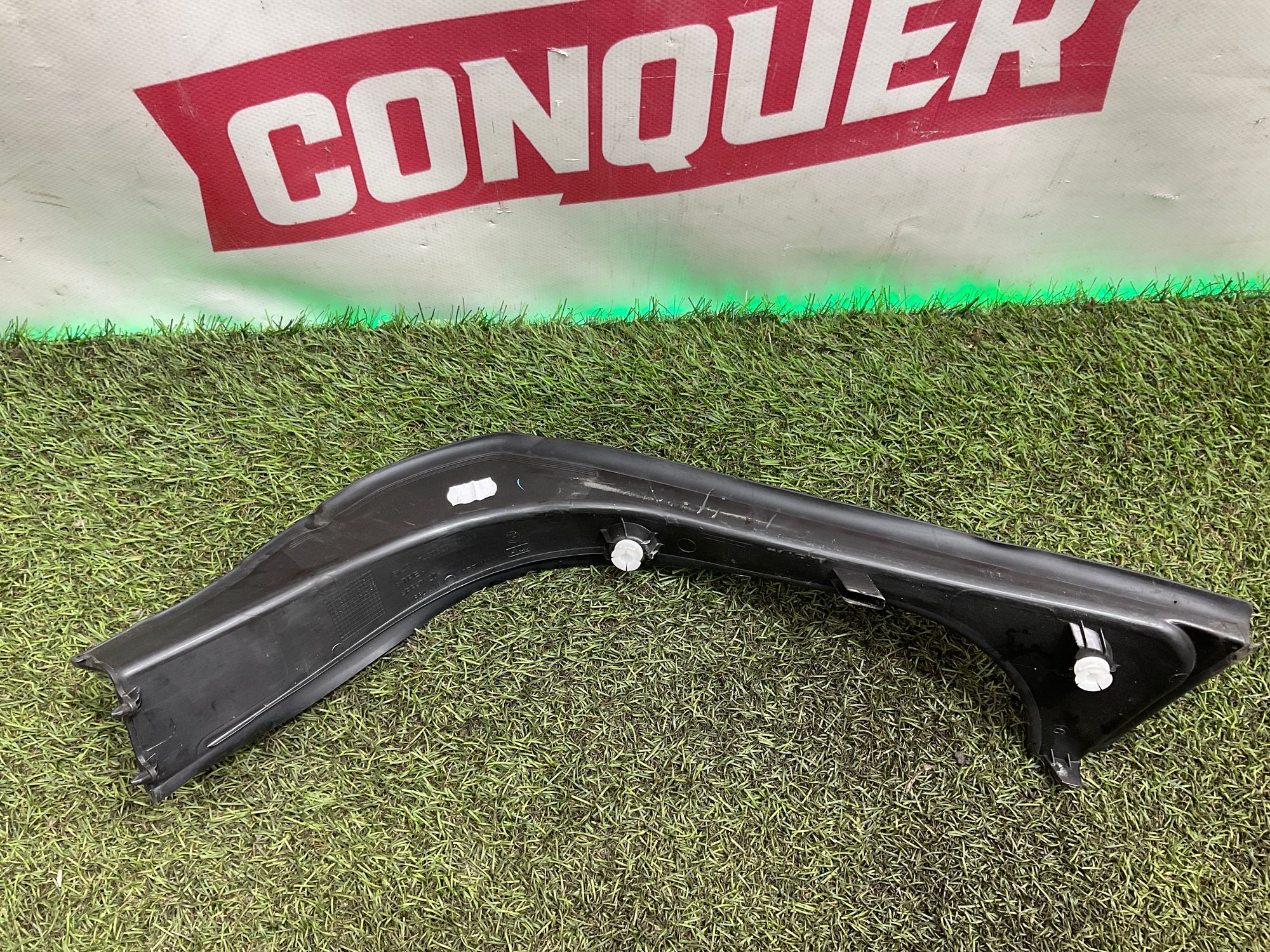 Водосток крышки багажника правый BMW 3 серия, G20/28 2022, 1000 рублей, Москва