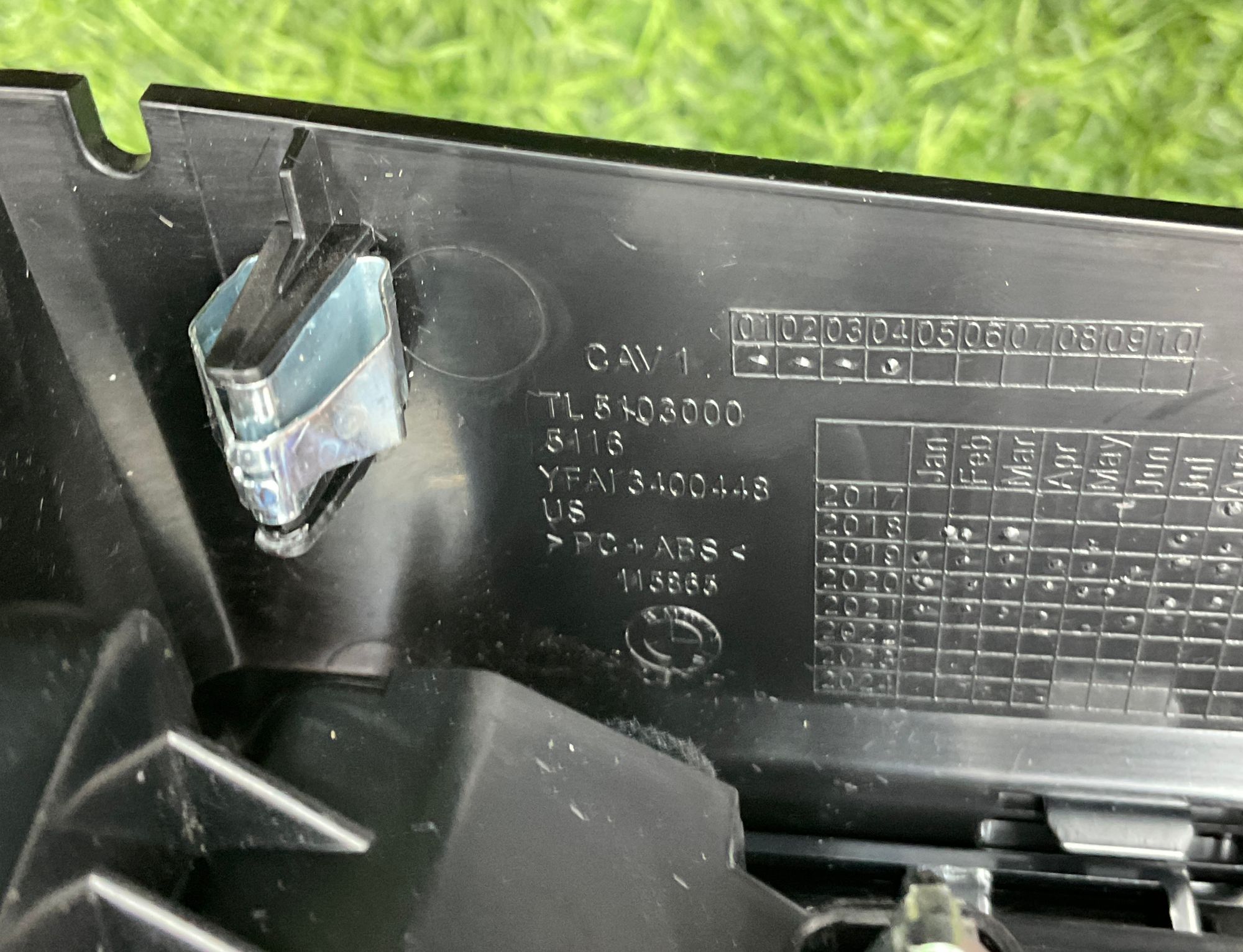 https://ycs.partsauto.market/partsauto-images/thmbs/userImages/h353NjtZg3VDP19b5HMt7LlpbQ93/part/1f636bb3-894f-4852-8955-f0170c5c1538_1734338482779.jpg