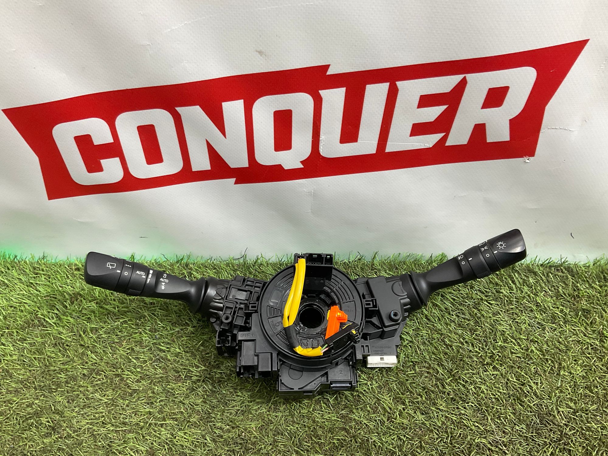 Подрулевой переключатель Toyota Land Cruiser 200 рестайлинг 2 (2015—2023) 2017, 10000 рублей, Москва