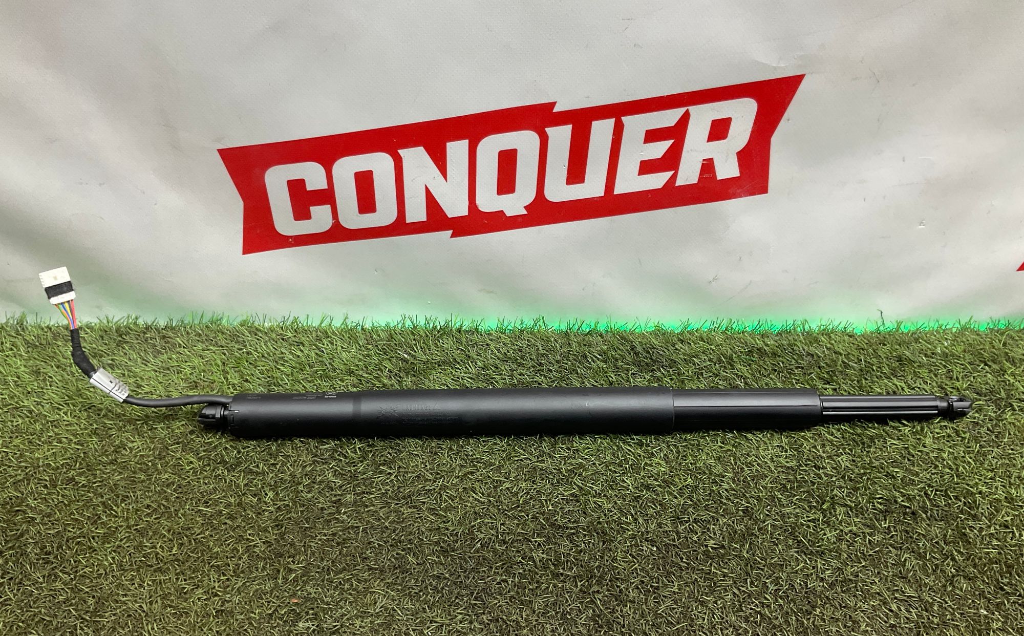 Амортизатор крышки багажника BMW M3, G81 2023, 3000 рублей, Москва