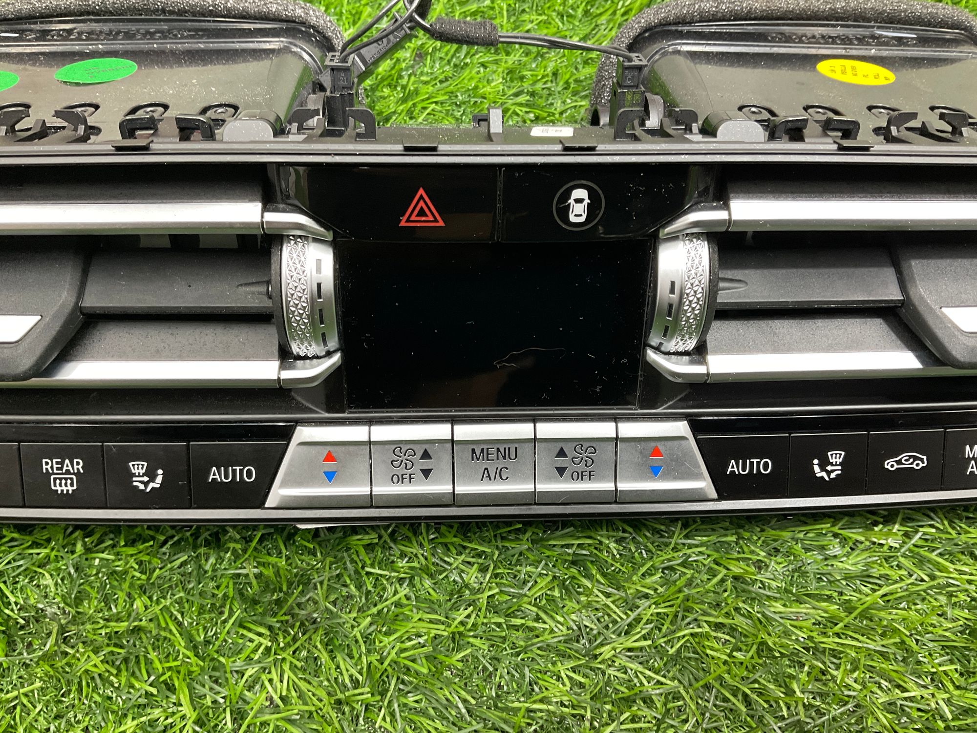 https://ycs.partsauto.market/partsauto-images/thmbs/userImages/h353NjtZg3VDP19b5HMt7LlpbQ93/part/1fc08a17-afcd-474f-88f3-07e68f1f9c80_1734076575285.jpg