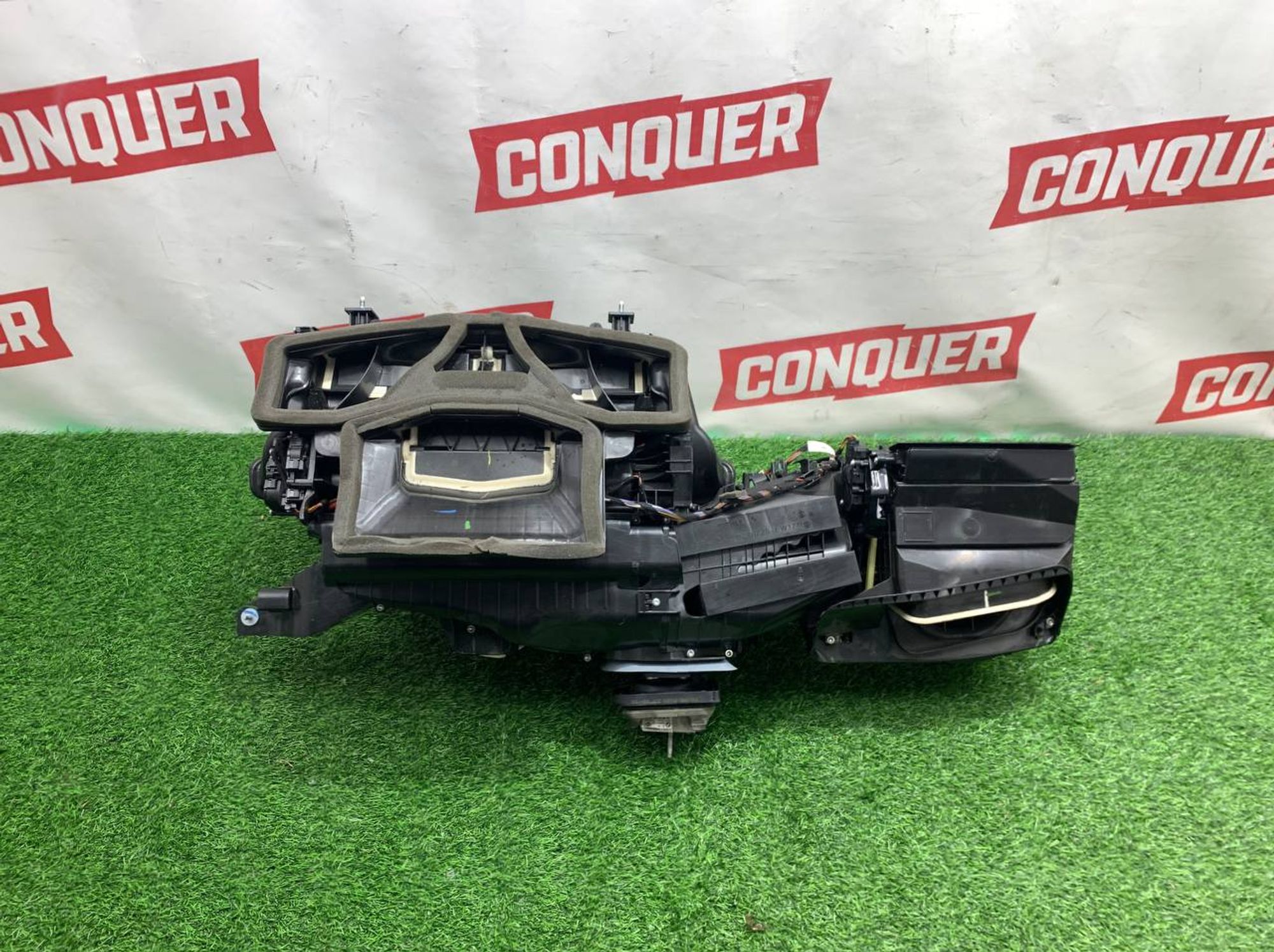 https://ycs.partsauto.market/partsauto-images/thmbs/userImages/h353NjtZg3VDP19b5HMt7LlpbQ93/part/1ffd654b-033d-4694-b514-39c21471b04b_1732809356423.jpg