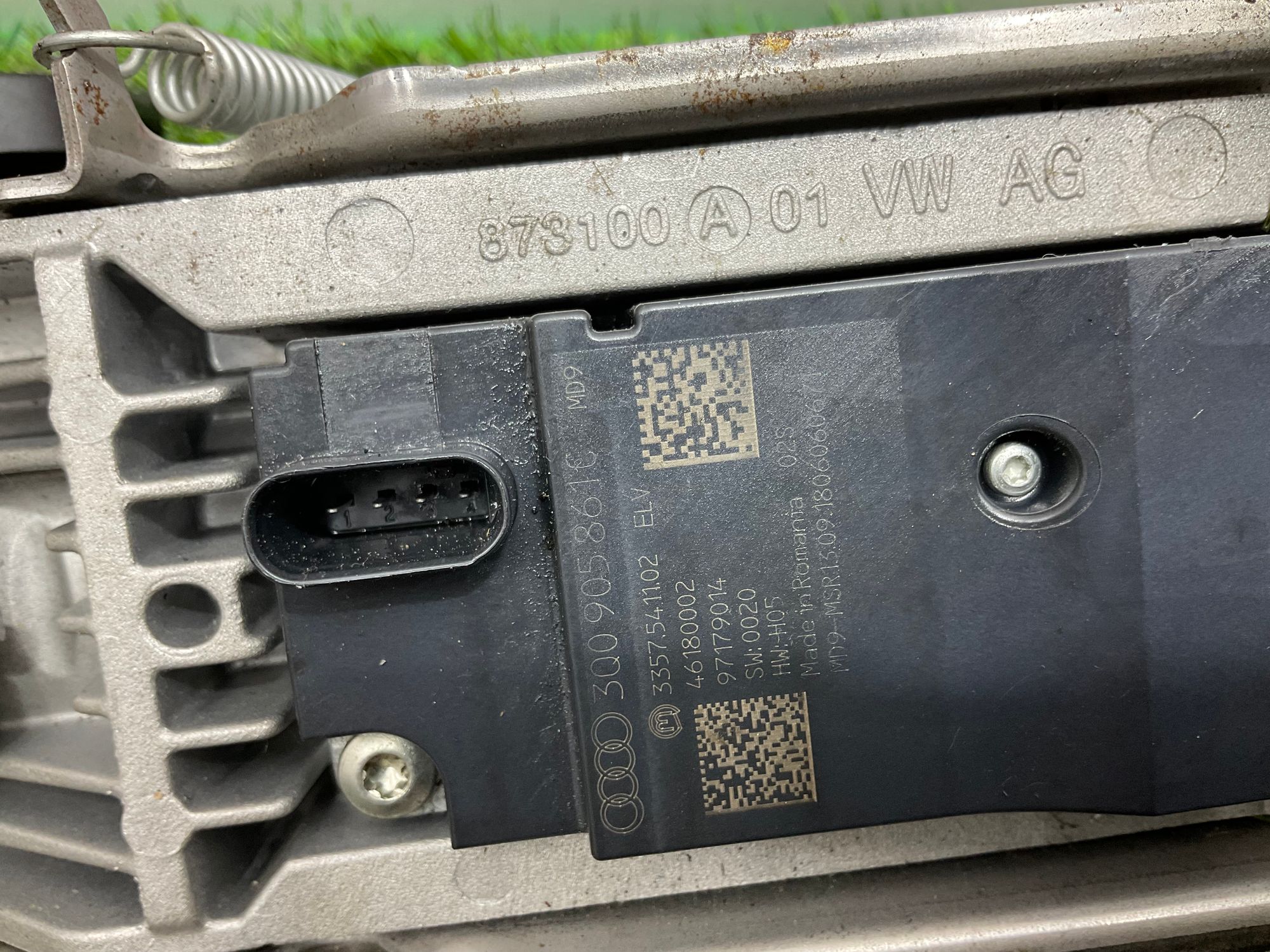 https://ycs.partsauto.market/partsauto-images/thmbs/userImages/h353NjtZg3VDP19b5HMt7LlpbQ93/part/202b6ab9-a5f9-45b6-966e-a20c4db6ce97_1786792431888.jpg