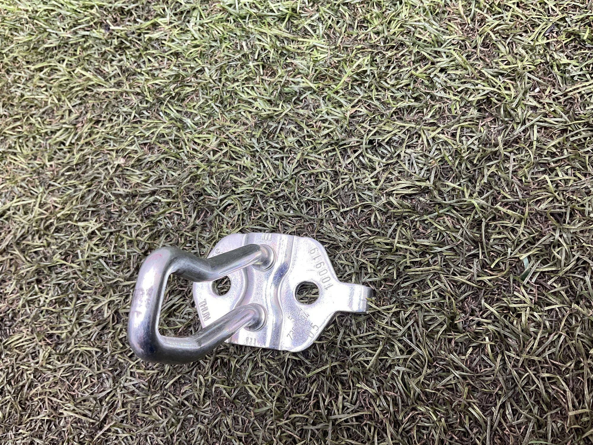 Ответная часть замка багажника BMW M8 F91/F92/F93 2019, 1000 рублей, Москва