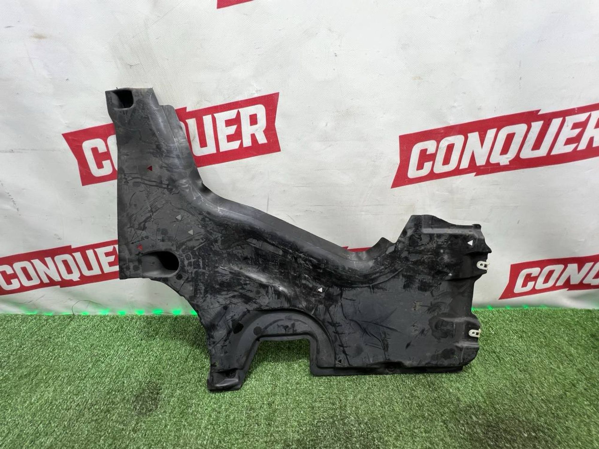 https://ycs.partsauto.market/partsauto-images/thmbs/userImages/h353NjtZg3VDP19b5HMt7LlpbQ93/part/218a796d-bb19-4a0b-9b38-743da3d29048_1731334013624.jpg