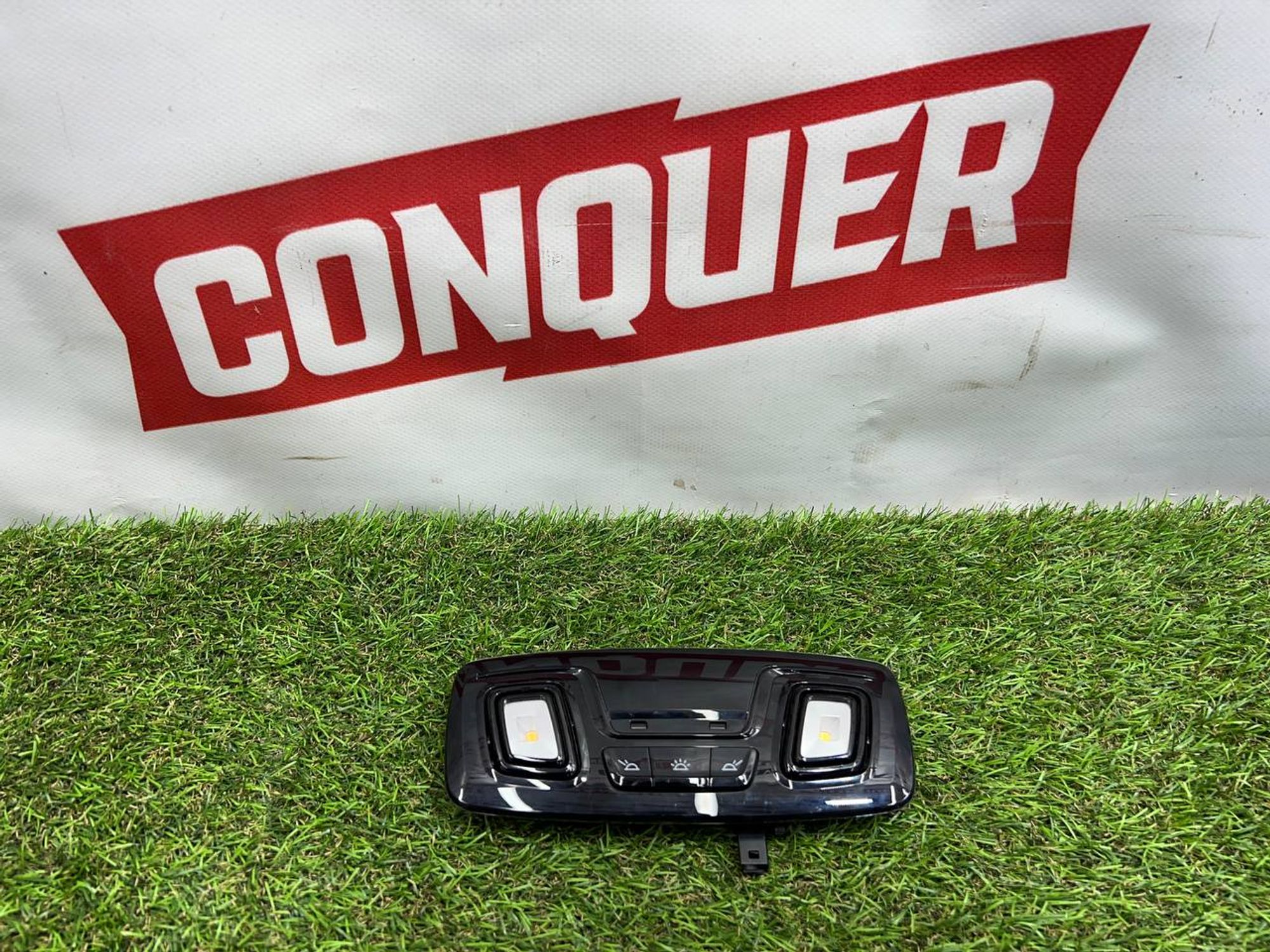 https://ycs.partsauto.market/partsauto-images/thmbs/userImages/h353NjtZg3VDP19b5HMt7LlpbQ93/part/22053819-d726-4b96-80a7-9419d85c4e0b_1712154551518.jpg