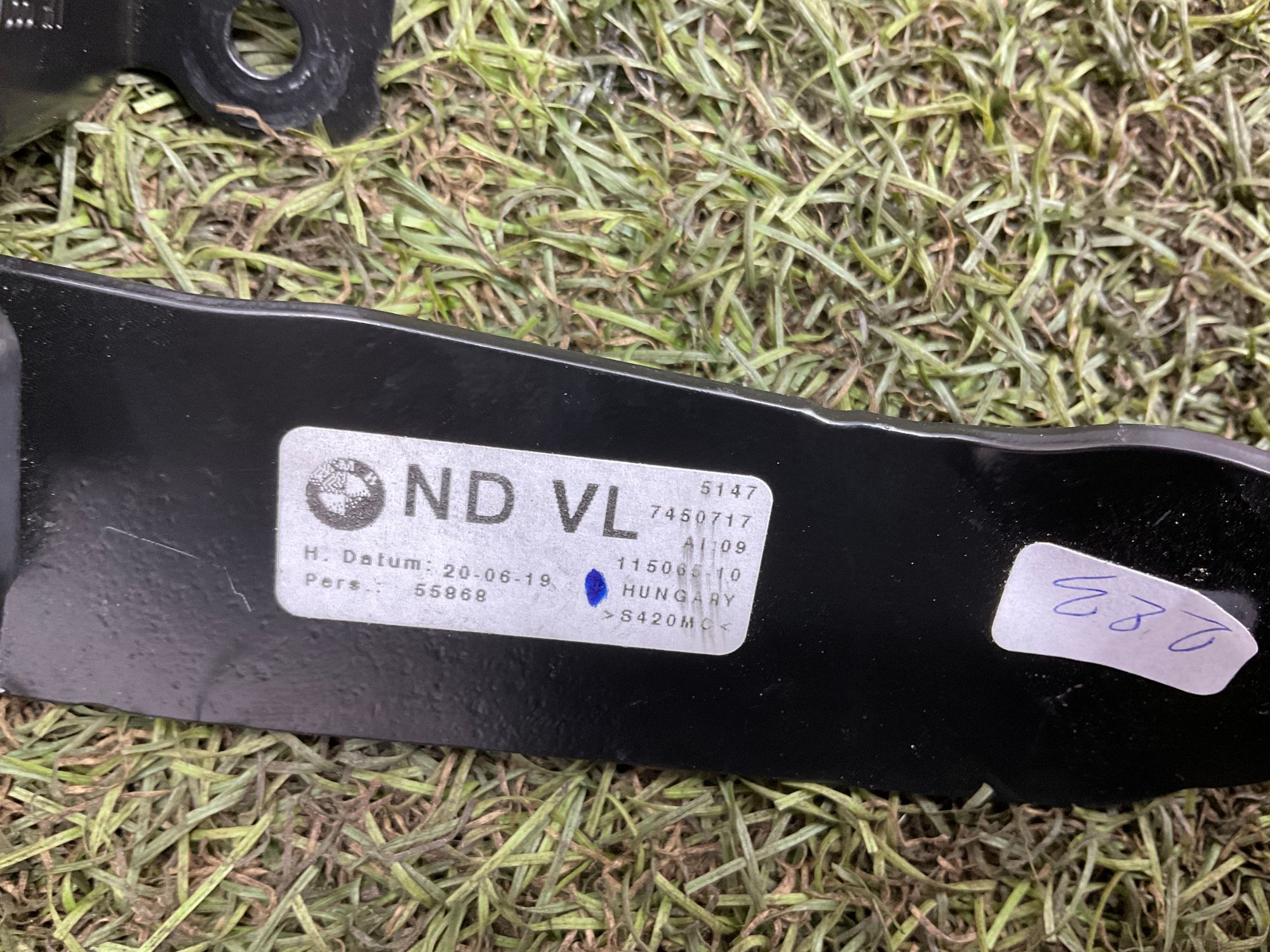 Крепление разделительной сетки левый передний BMW 3 G21, 1500 рублей, Москва