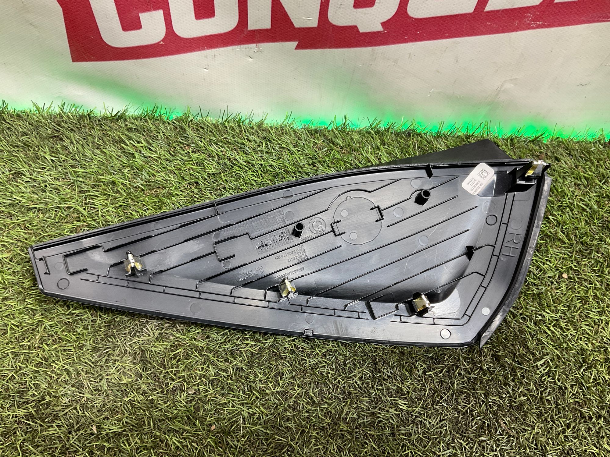 Накладка торпедо правая BMW X5, G05 рестайлинг 2022, 1000 рублей, Москва