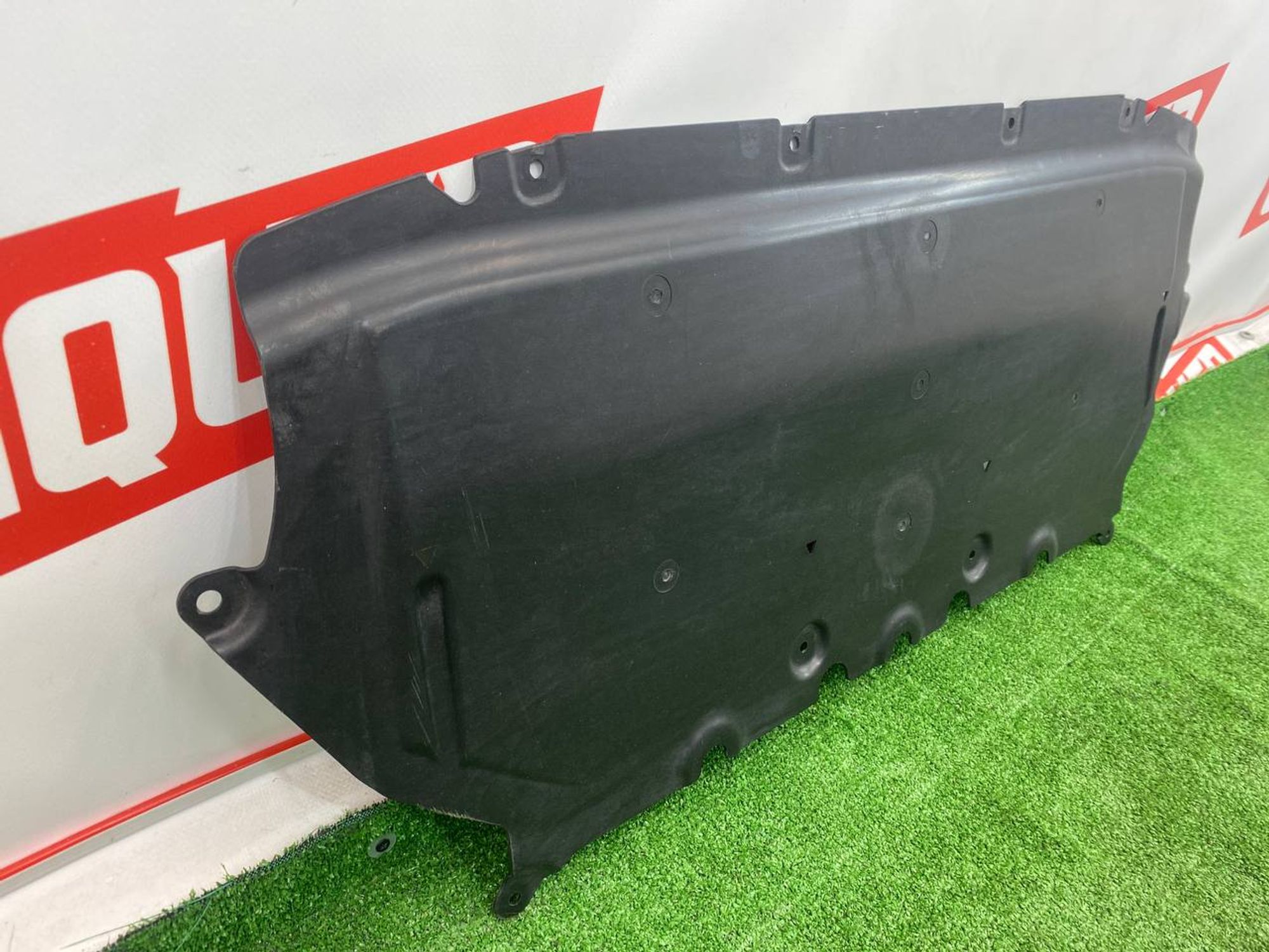 https://ycs.partsauto.market/partsauto-images/thmbs/userImages/h353NjtZg3VDP19b5HMt7LlpbQ93/part/23397409-6254-4661-9989-41e5ba85c3ec_1748339971183.jpg