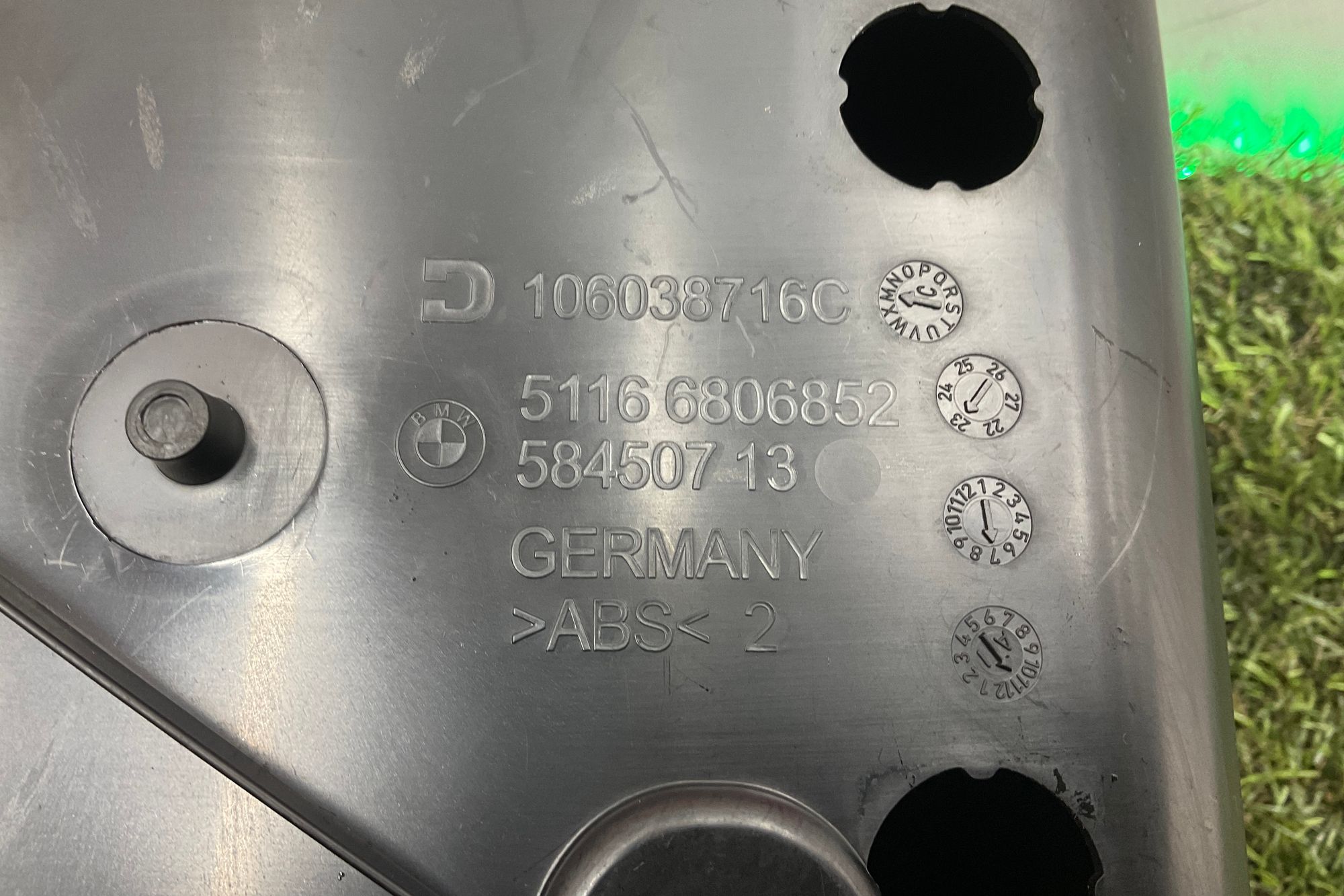 Ящик подлокотника BMW M3, G80 2023, 1000 рублей, Москва