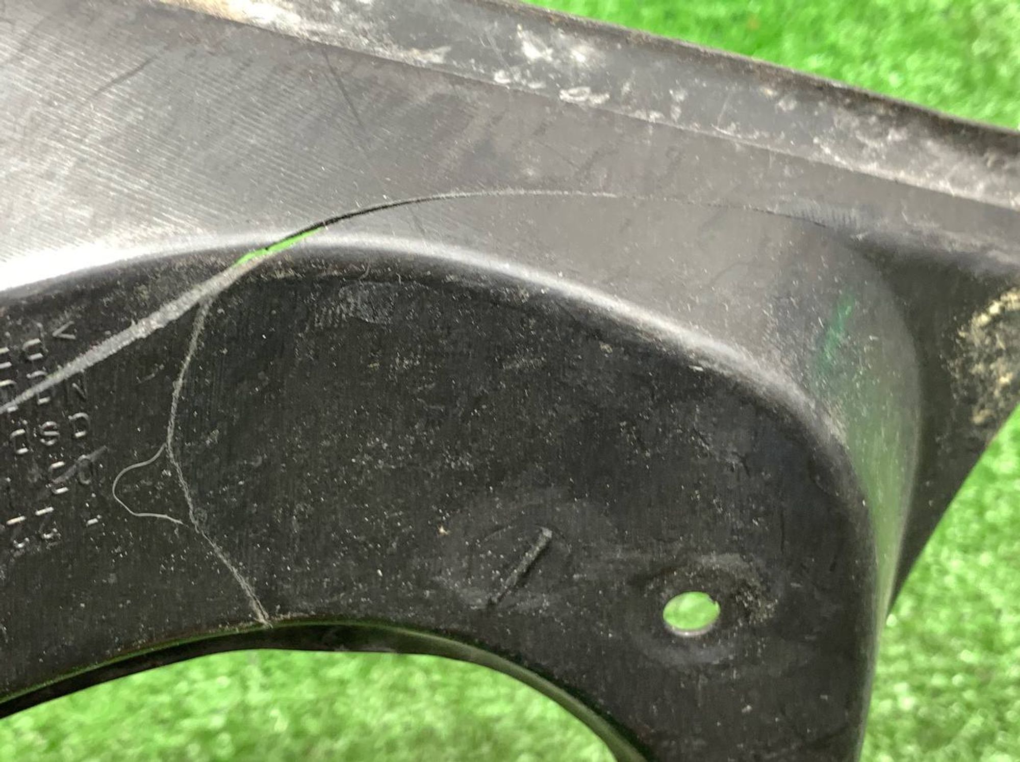 https://ycs.partsauto.market/partsauto-images/thmbs/userImages/h353NjtZg3VDP19b5HMt7LlpbQ93/part/23e88412-84ff-406c-9170-6bf5c53253bd_1720445824501.jpg