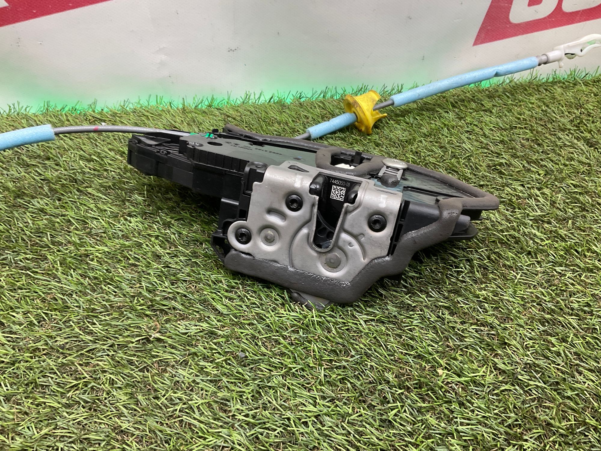 Замок двери передний правый BMW 3 серия, G20/G21 2018, 3000 рублей, Москва