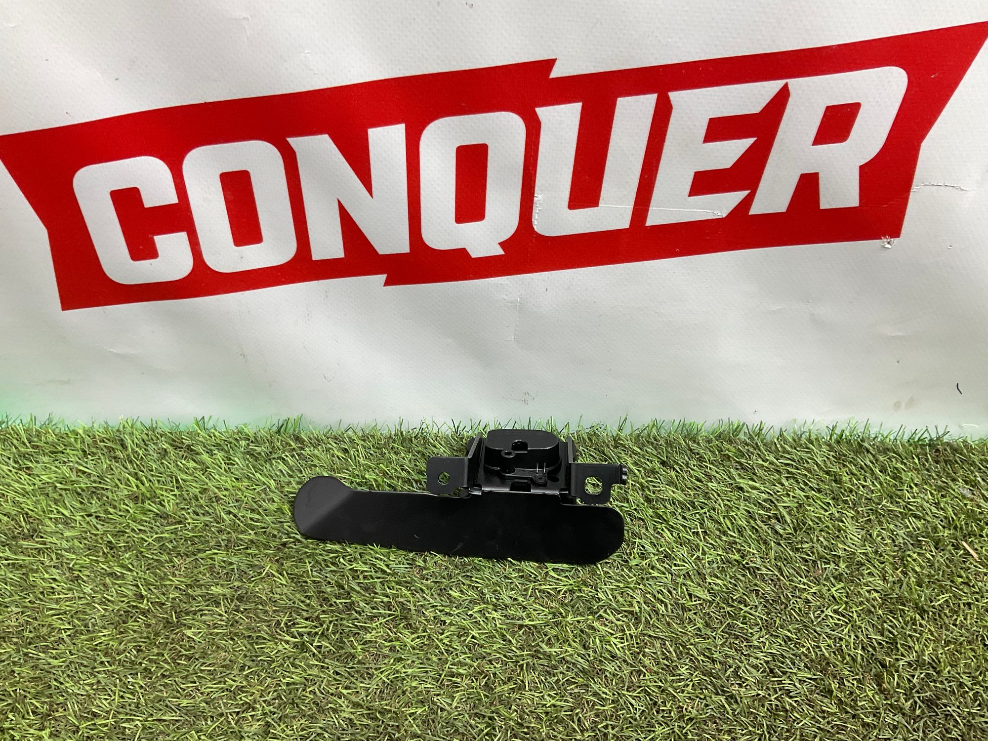 Крепление разделительной сетки левый передний BMW 3 G21, 1500 рублей, Москва