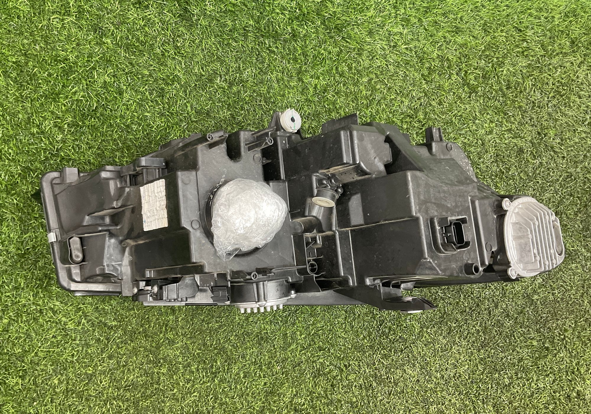 https://ycs.partsauto.market/partsauto-images/thmbs/userImages/h353NjtZg3VDP19b5HMt7LlpbQ93/part/24233273-b278-49d7-9cc0-8a7f4162e8d7_1745997840671.jpg