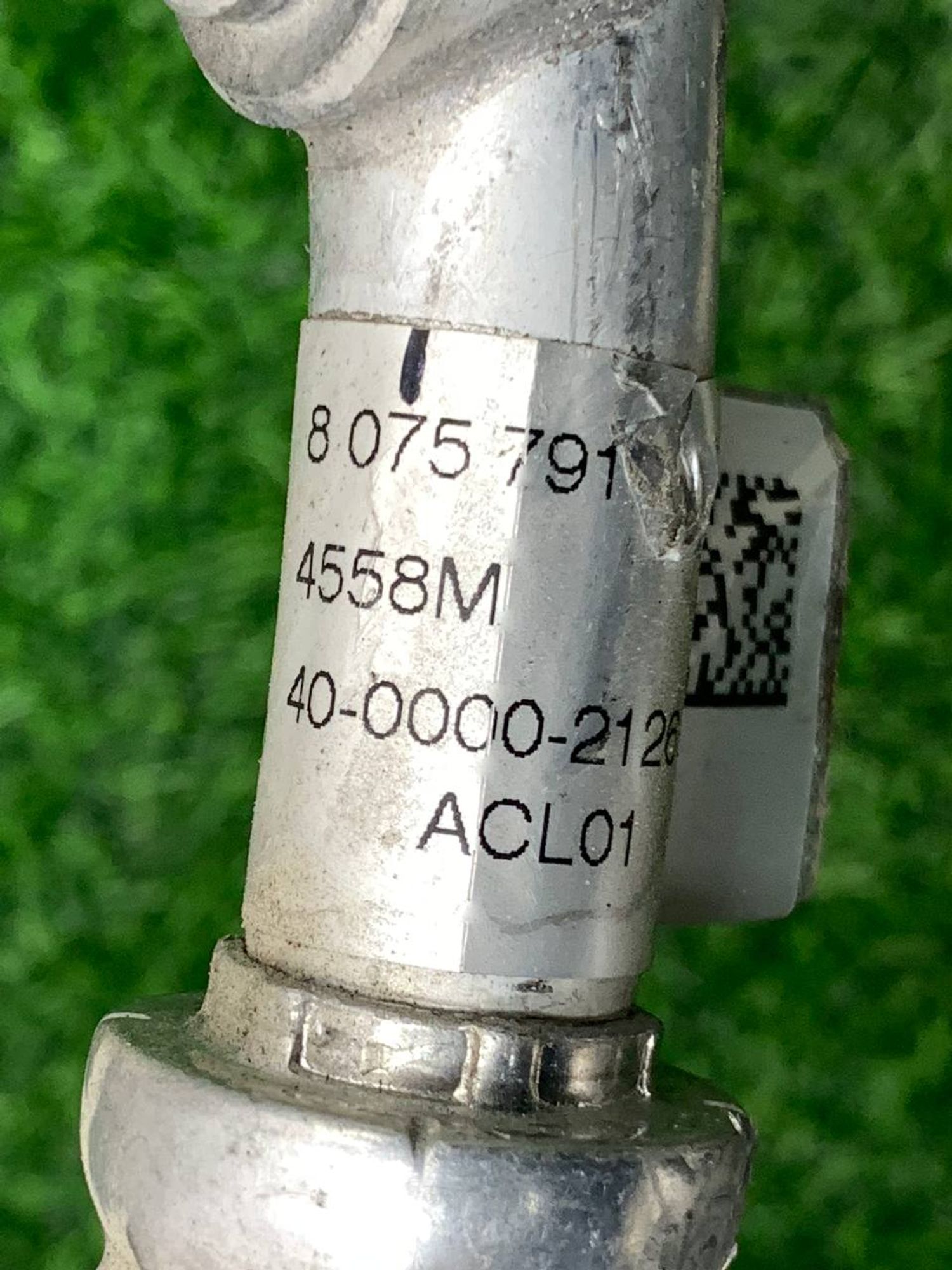 https://ycs.partsauto.market/partsauto-images/thmbs/userImages/h353NjtZg3VDP19b5HMt7LlpbQ93/part/2480b7e0-1575-4092-b9c0-2876d134bafb_1733150689116.jpg