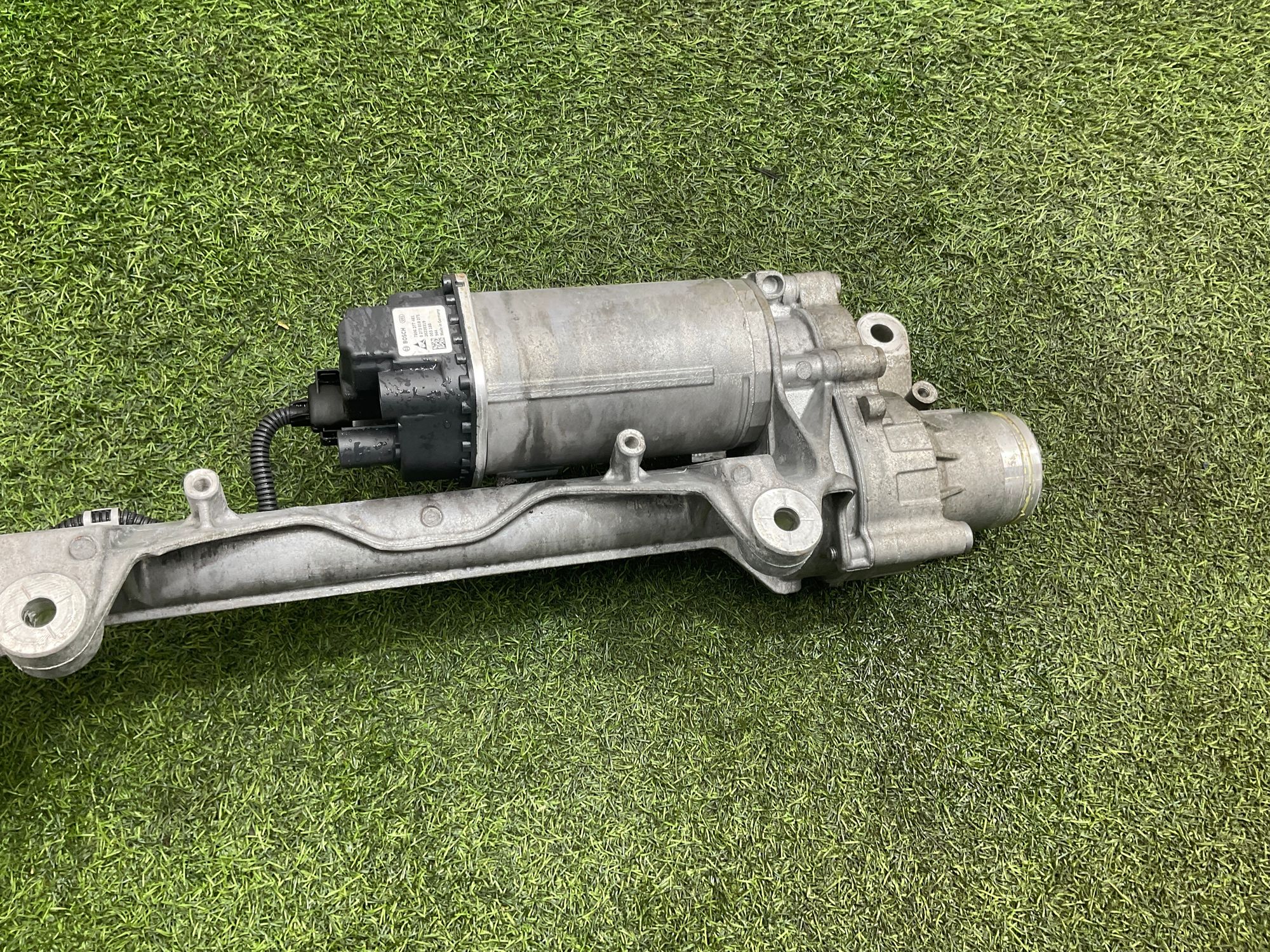 https://ycs.partsauto.market/partsauto-images/thmbs/userImages/h353NjtZg3VDP19b5HMt7LlpbQ93/part/248fba14-2fa7-4adb-a523-f06bab09e499_1744191774983.jpg