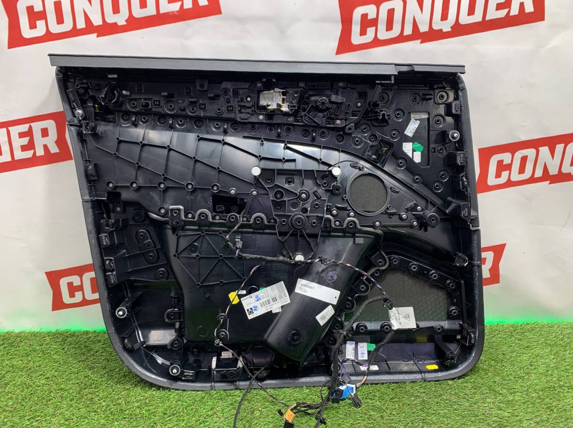 https://ycs.partsauto.market/partsauto-images/thmbs/userImages/h353NjtZg3VDP19b5HMt7LlpbQ93/part/2595b8c5-4f82-4336-bd45-5e446cb592d7_1708501240049.jpg