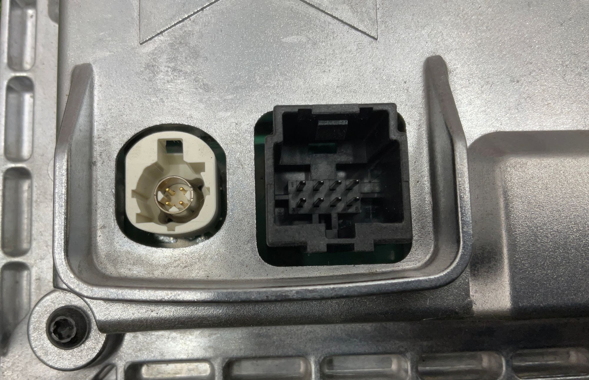 Монитор Maserati Levante 1, 35000 рублей, Москва