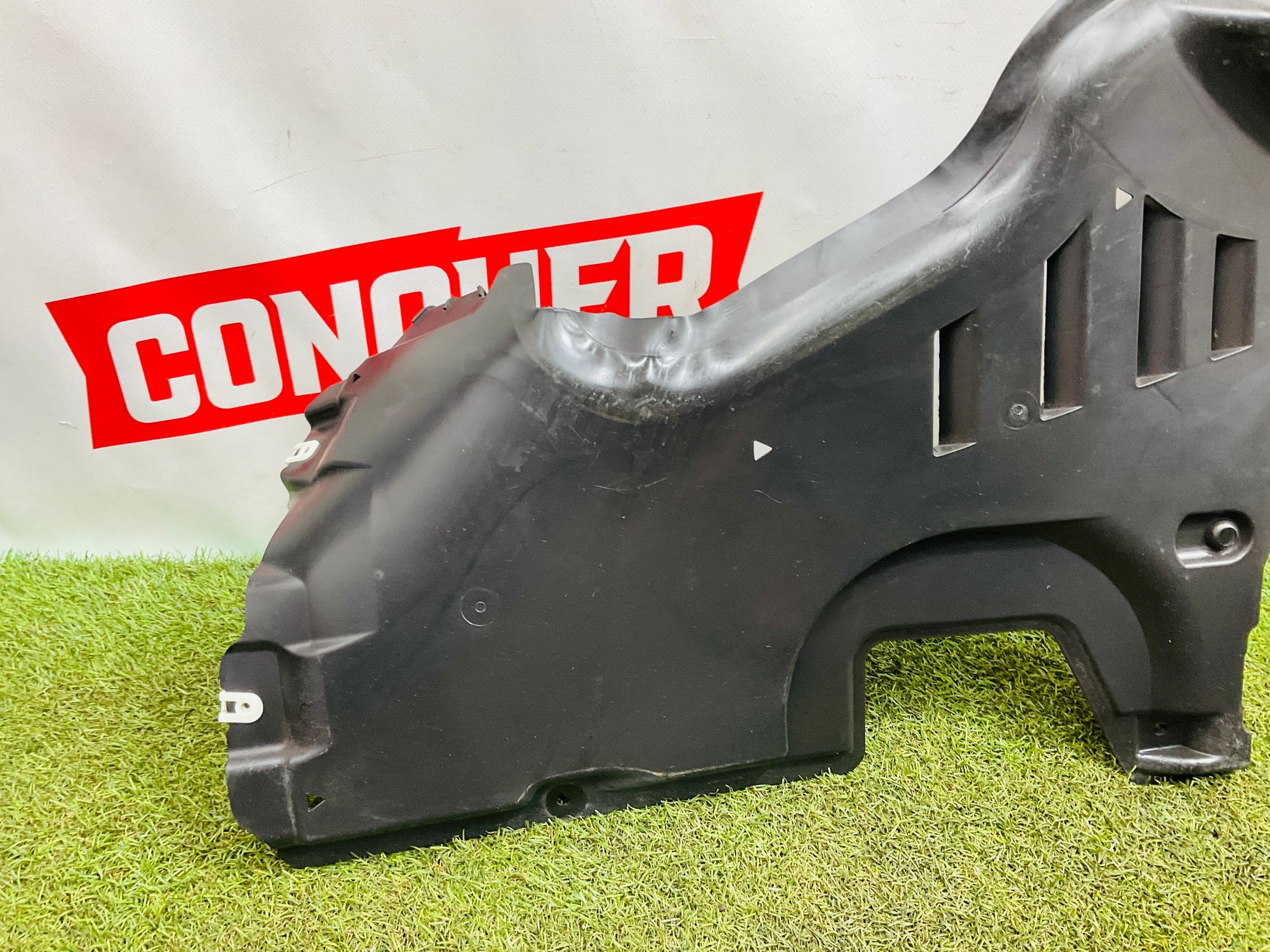 https://ycs.partsauto.market/partsauto-images/thmbs/userImages/h353NjtZg3VDP19b5HMt7LlpbQ93/part/25de6ddf-82fa-4a5e-9a6e-ef3b4b6318f3_1778771661147.jpg
