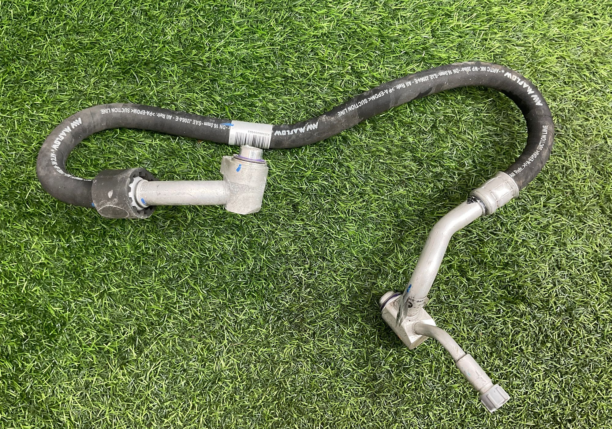 https://ycs.partsauto.market/partsauto-images/thmbs/userImages/h353NjtZg3VDP19b5HMt7LlpbQ93/part/25e51081-6d28-4b24-a433-78f853d6c4fa_1744197751013.jpg