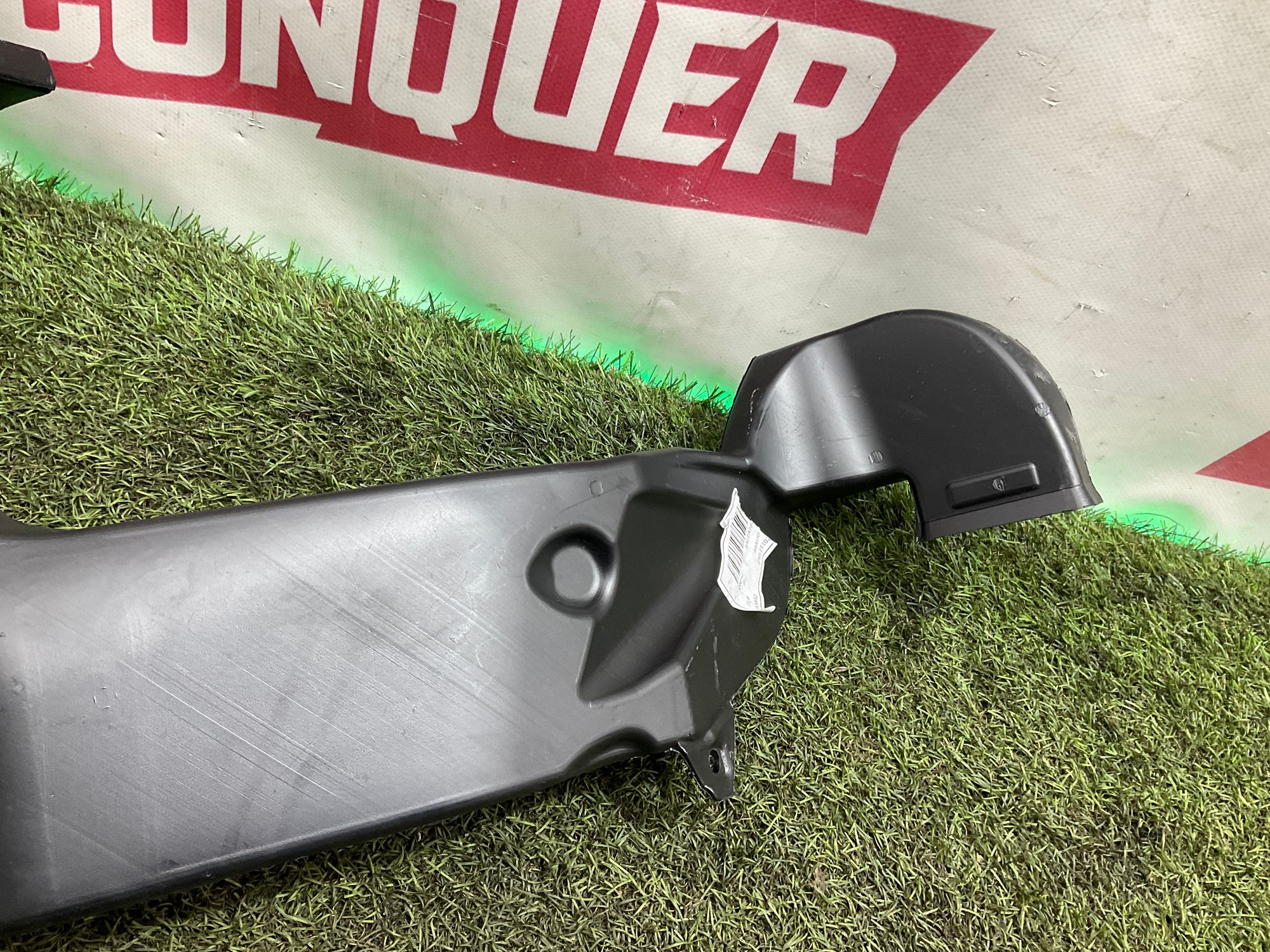 Воздуховод салона левый Land Rover Defender II L663 2022, 5000 рублей, Москва