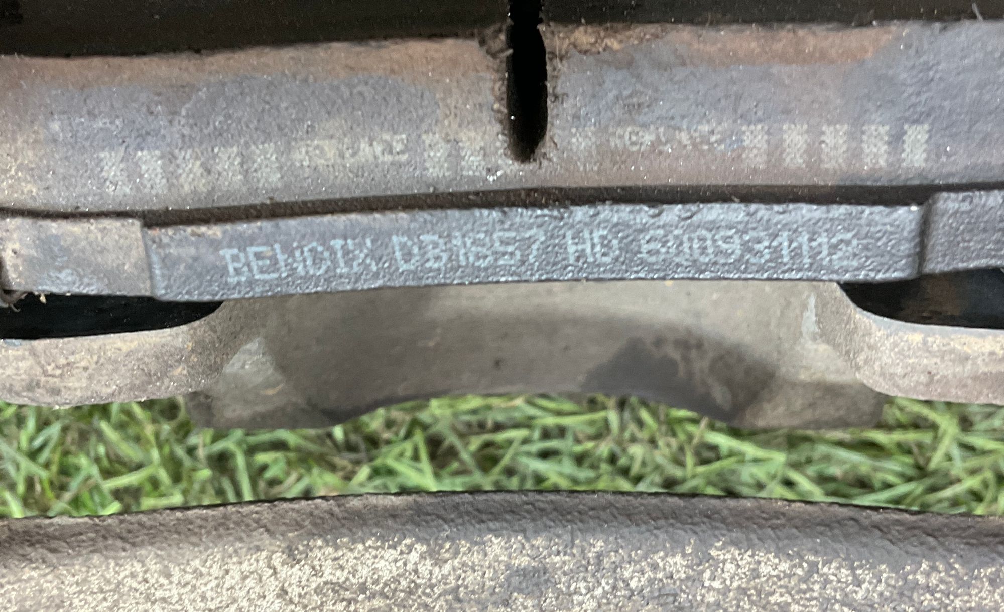 Суппорт тормозной задний левый Toyota Land Cruiser 200 рестайлинг 2 (2015—2023) 2017, 10000 рублей, Москва