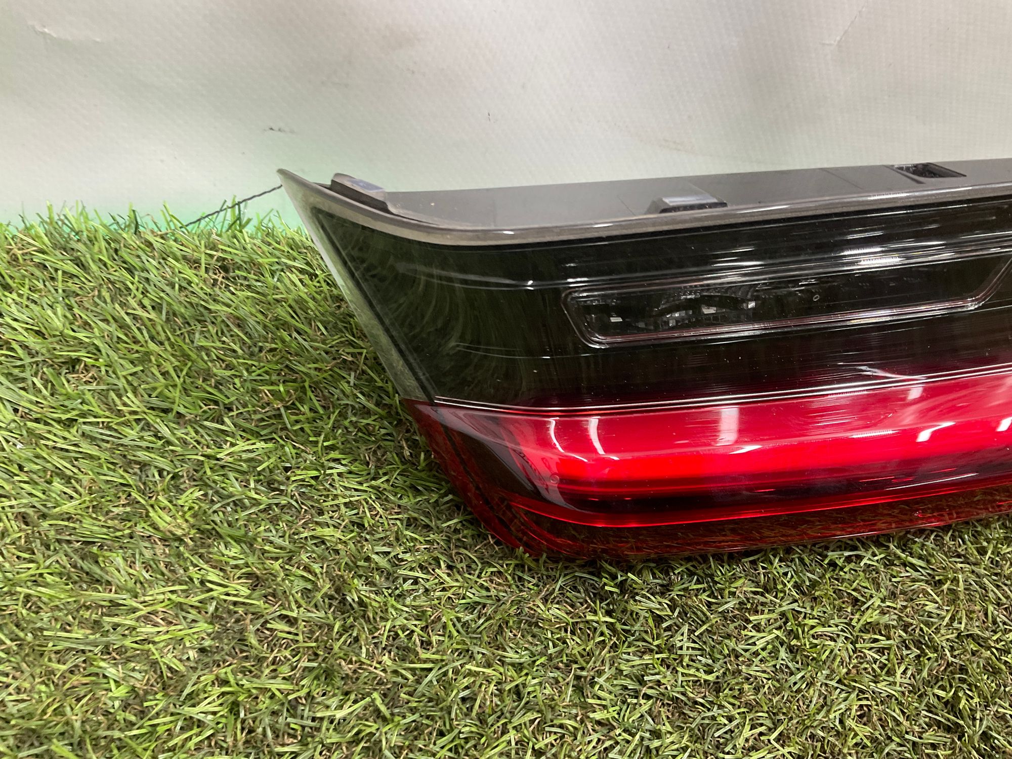 Фонарь крышки багажника правый BMW M3 G80 2023, 15000 рублей, Москва