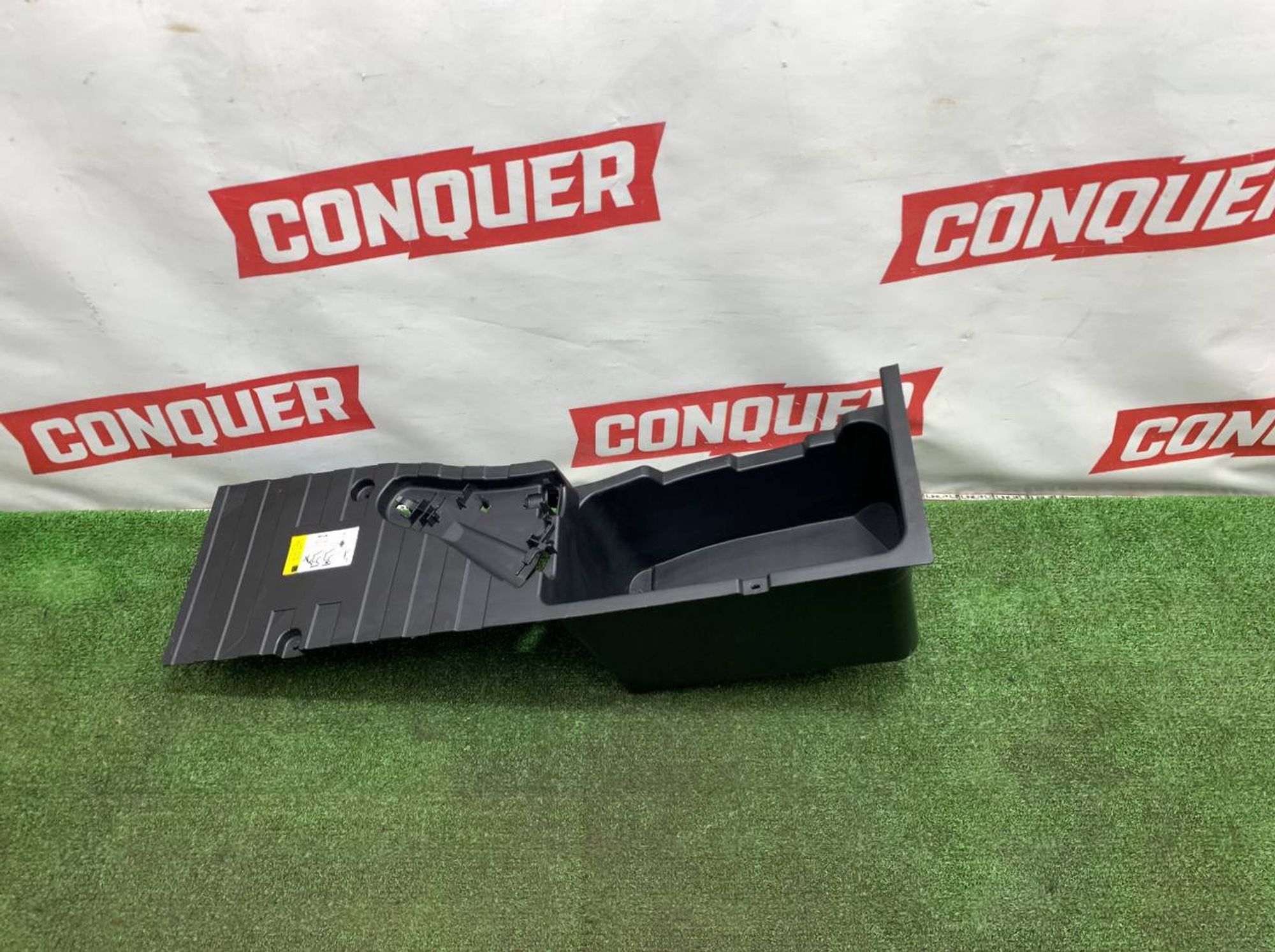 https://ycs.partsauto.market/partsauto-images/thmbs/userImages/h353NjtZg3VDP19b5HMt7LlpbQ93/part/27cef5ad-aa82-43a0-b115-690522a610b0_1727268356612.jpg