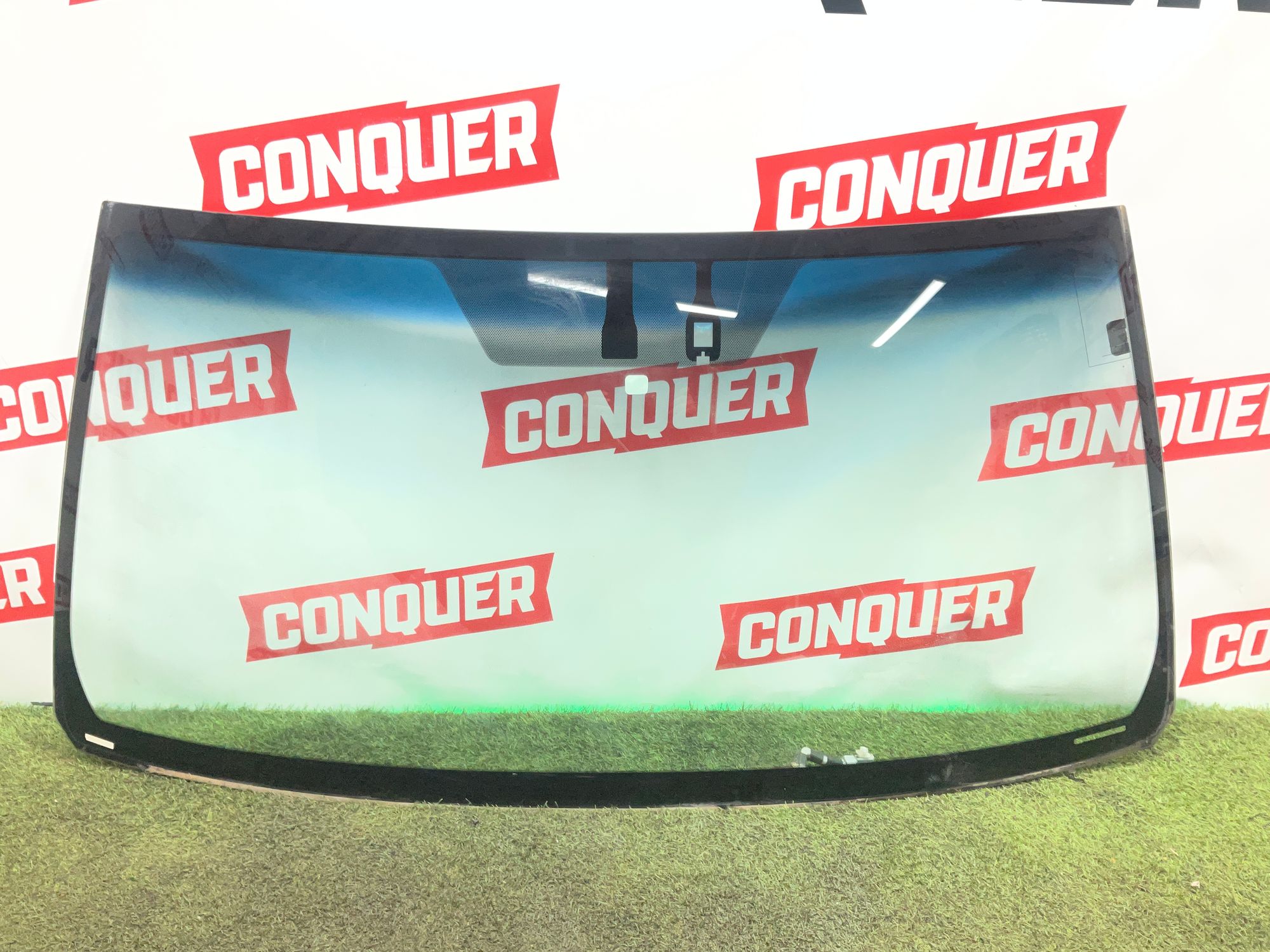 Лобовое стекло Toyota Land Cruiser 200 рестайлинг 2017 год, 20000 рублей, Москва