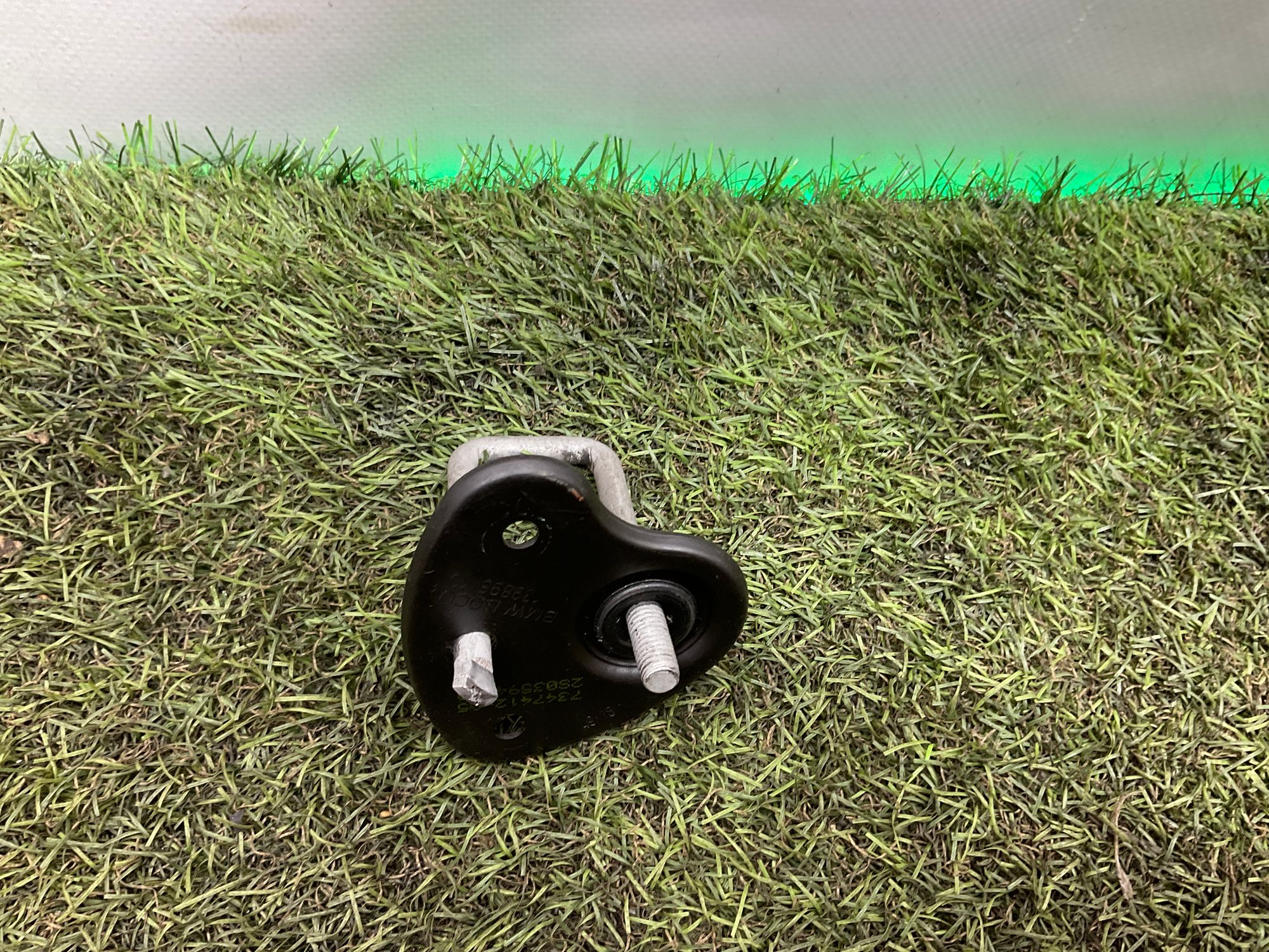 Верхняя часть замка капота BMW X3 M, F97, 3000 рублей, Москва