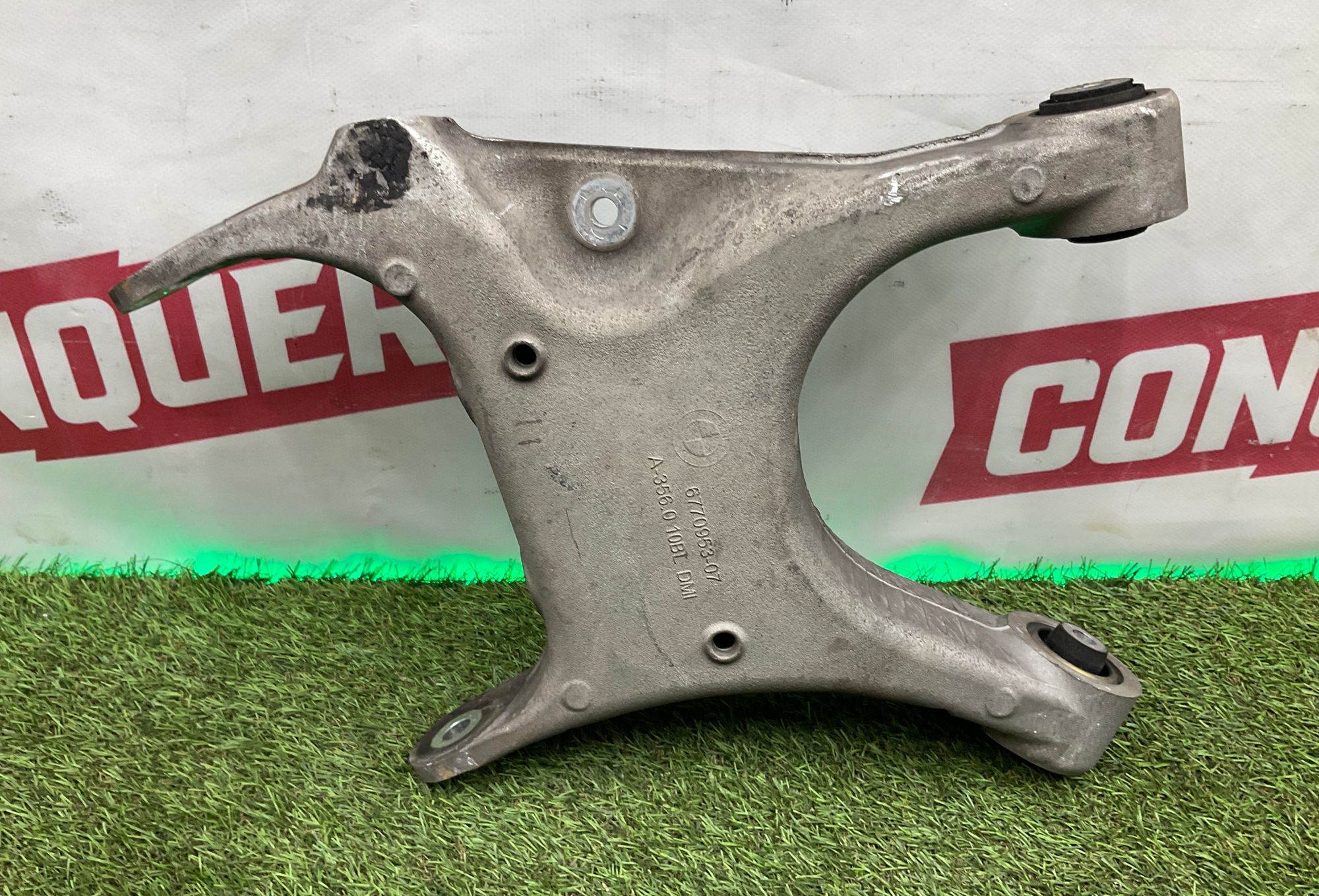 https://ycs.partsauto.market/partsauto-images/thmbs/userImages/h353NjtZg3VDP19b5HMt7LlpbQ93/part/28a2f21d-775f-4e01-8240-a0938dd921a3_1748265737726.jpg
