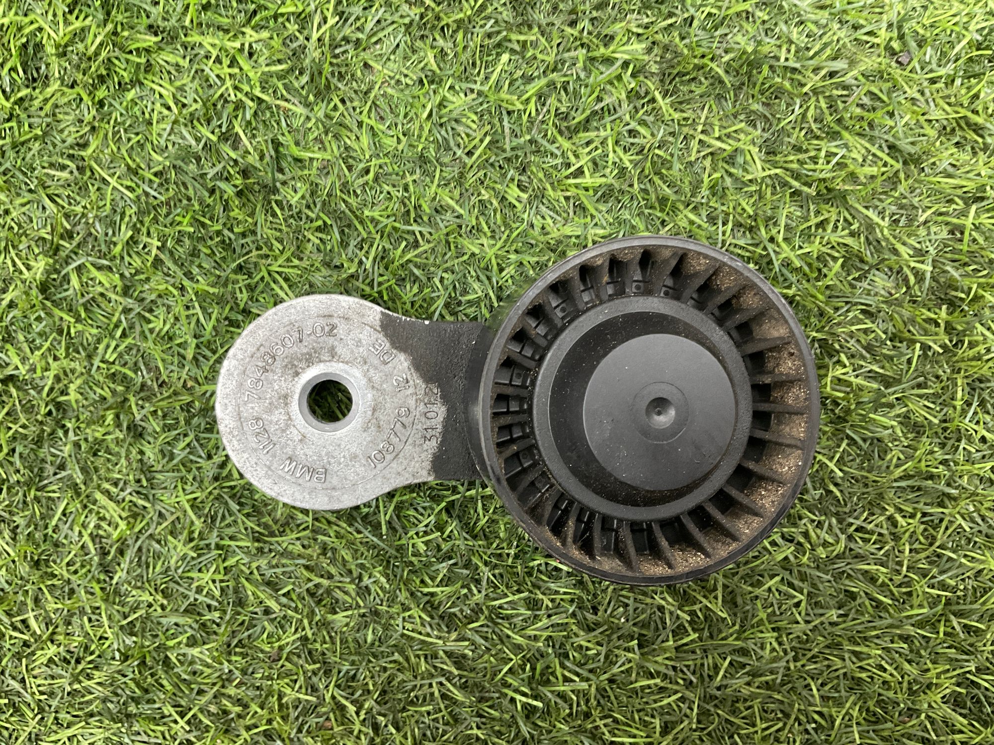 Ролик обводной приводного ремня BMW M3 F80, 4000 рублей, Москва