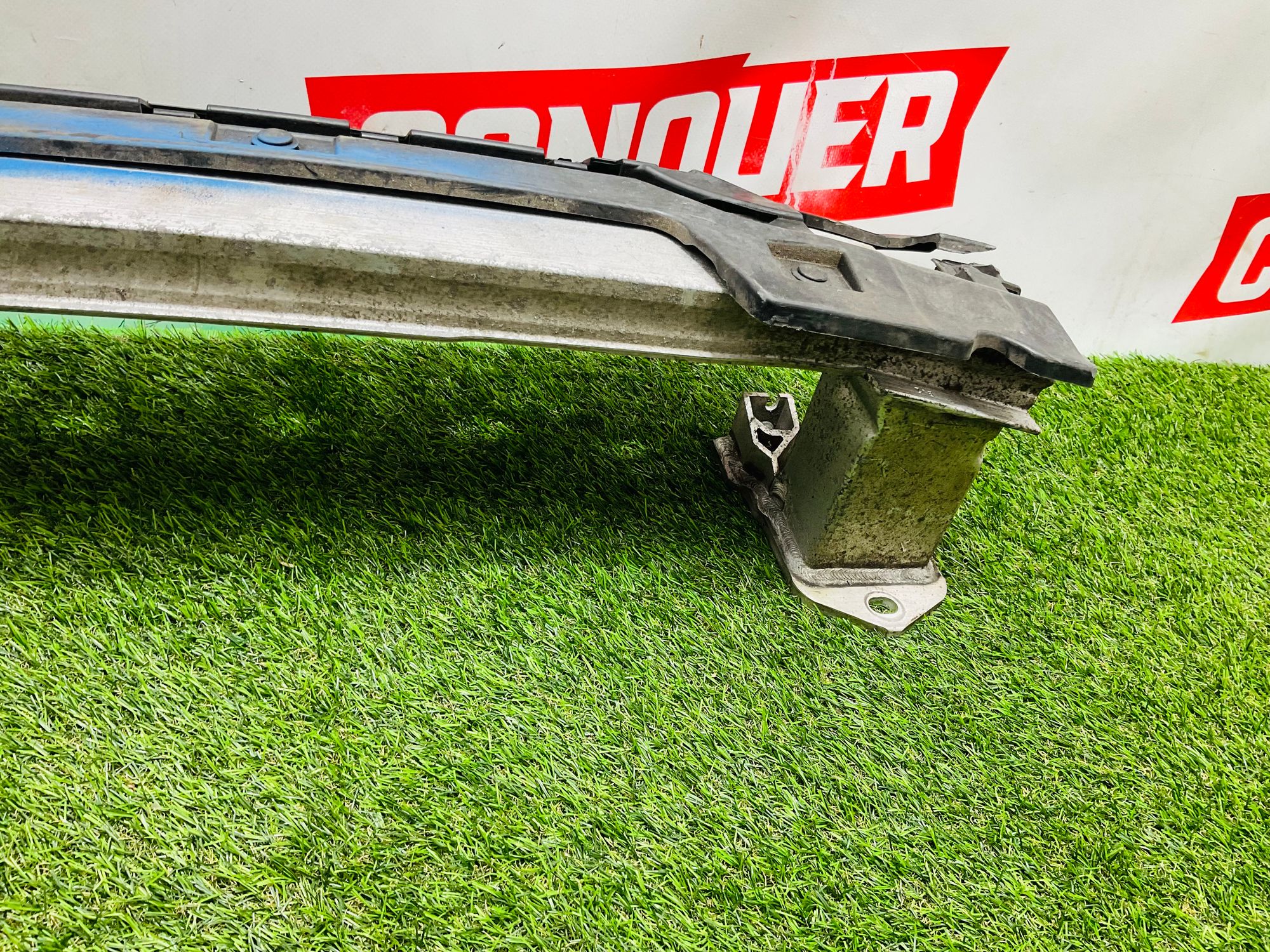 https://ycs.partsauto.market/partsauto-images/thmbs/userImages/h353NjtZg3VDP19b5HMt7LlpbQ93/part/2a2f935a-ff7f-48f5-b09e-344426ac2770_1781601940509.jpg