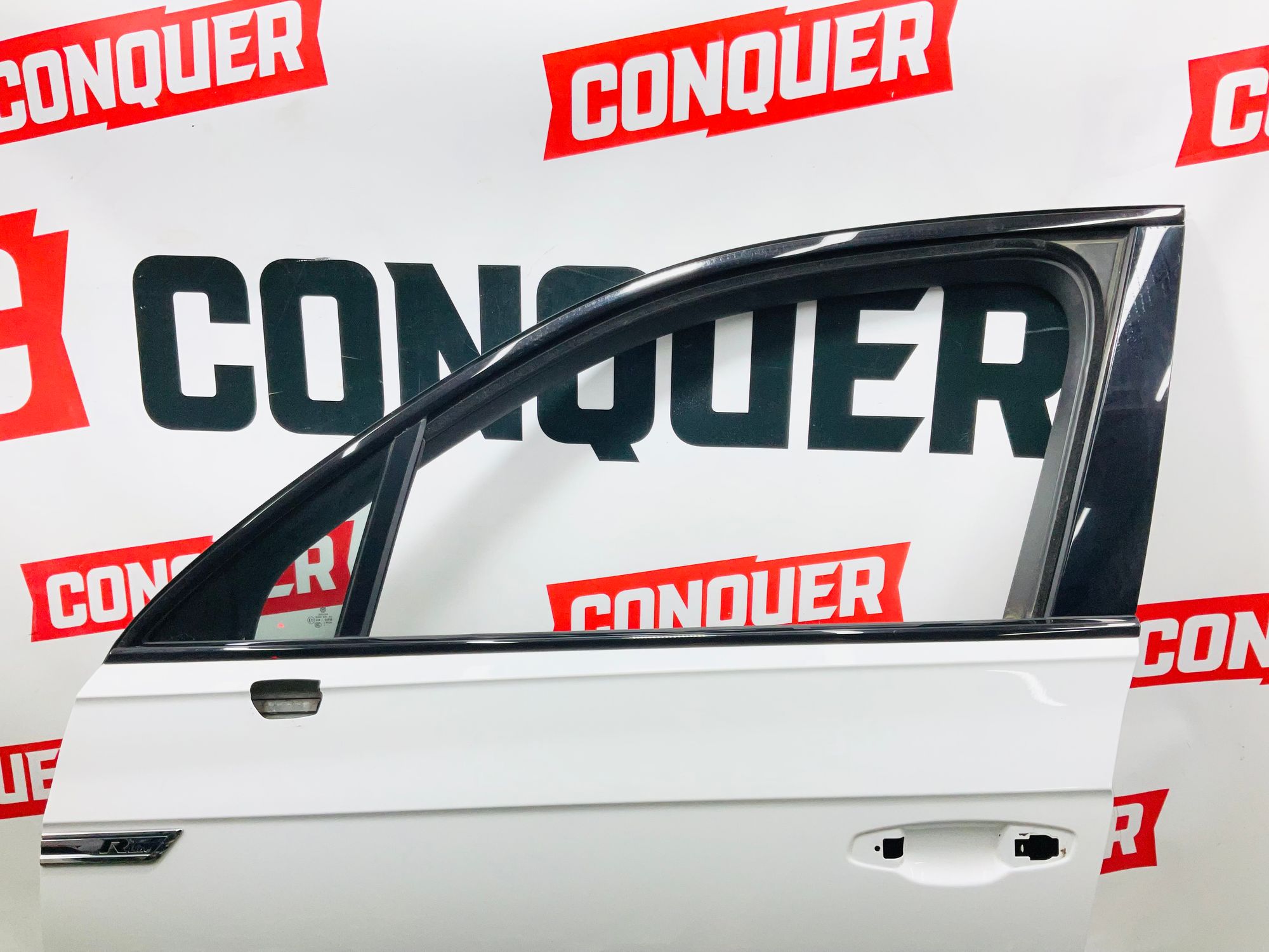 https://ycs.partsauto.market/partsauto-images/thmbs/userImages/h353NjtZg3VDP19b5HMt7LlpbQ93/part/2a52ad2f-91e1-4323-a614-0a97127b6663_1786191899185.jpg