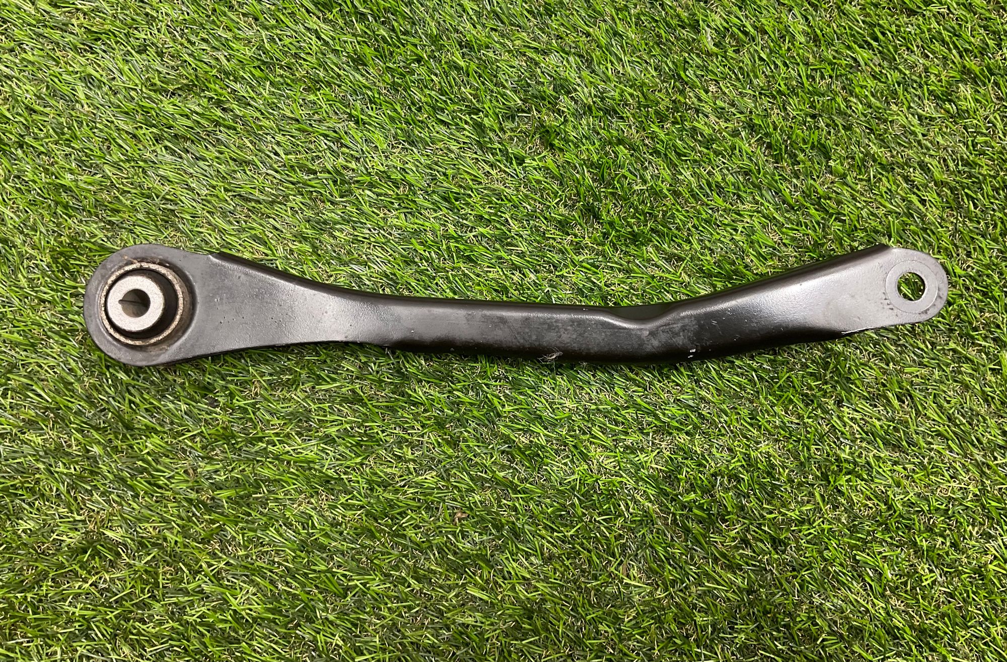 https://ycs.partsauto.market/partsauto-images/thmbs/userImages/h353NjtZg3VDP19b5HMt7LlpbQ93/part/2a746932-ac4a-4d2e-b4c8-7b31dbecba53_1781602213917.jpg