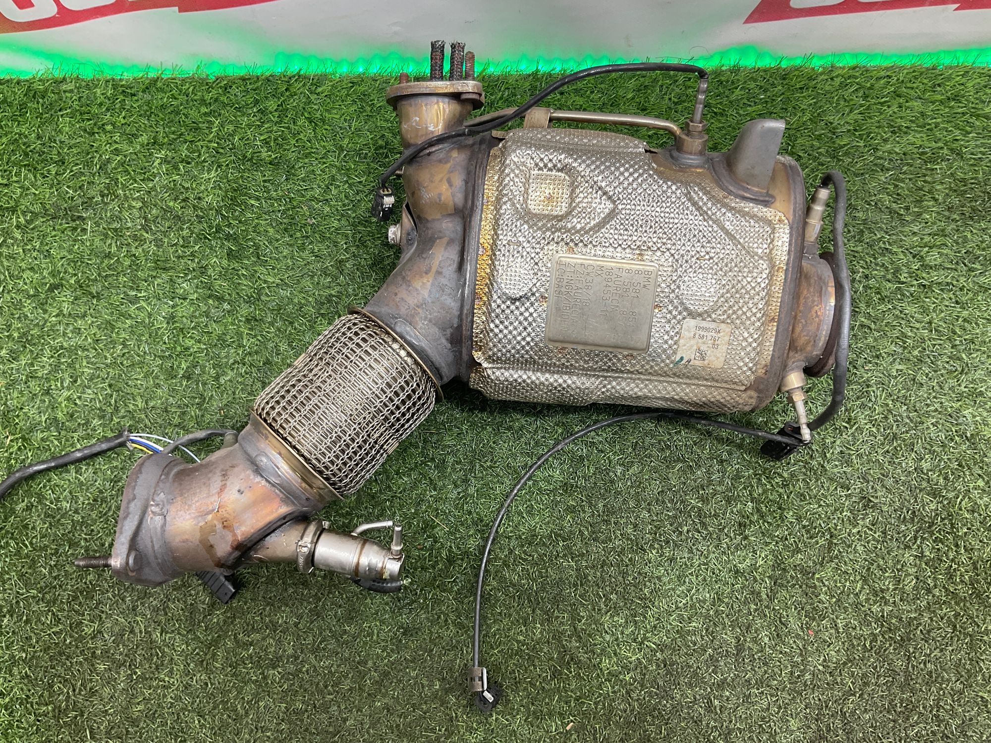https://ycs.partsauto.market/partsauto-images/thmbs/userImages/h353NjtZg3VDP19b5HMt7LlpbQ93/part/2b38e040-8df0-4349-b3c1-13a1358c2120_1741945928611.jpg