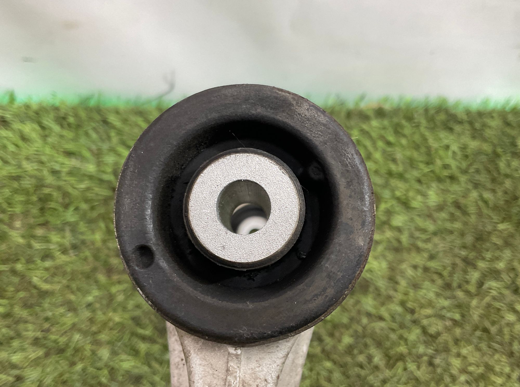 Поперечный рычаг подвески правый верхний BMW M8, F91/F92 2019, 13000 рублей, Москва