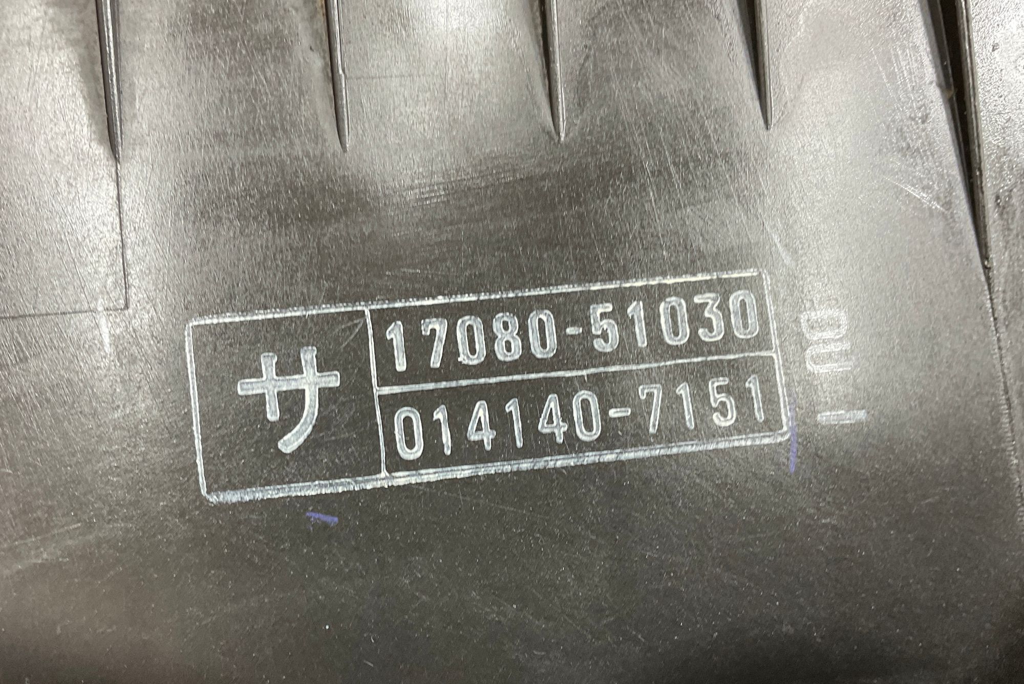 https://ycs.partsauto.market/partsauto-images/thmbs/userImages/h353NjtZg3VDP19b5HMt7LlpbQ93/part/2b964ac9-d5cf-464c-8ef4-efa3fc217315_1779523112305.jpg