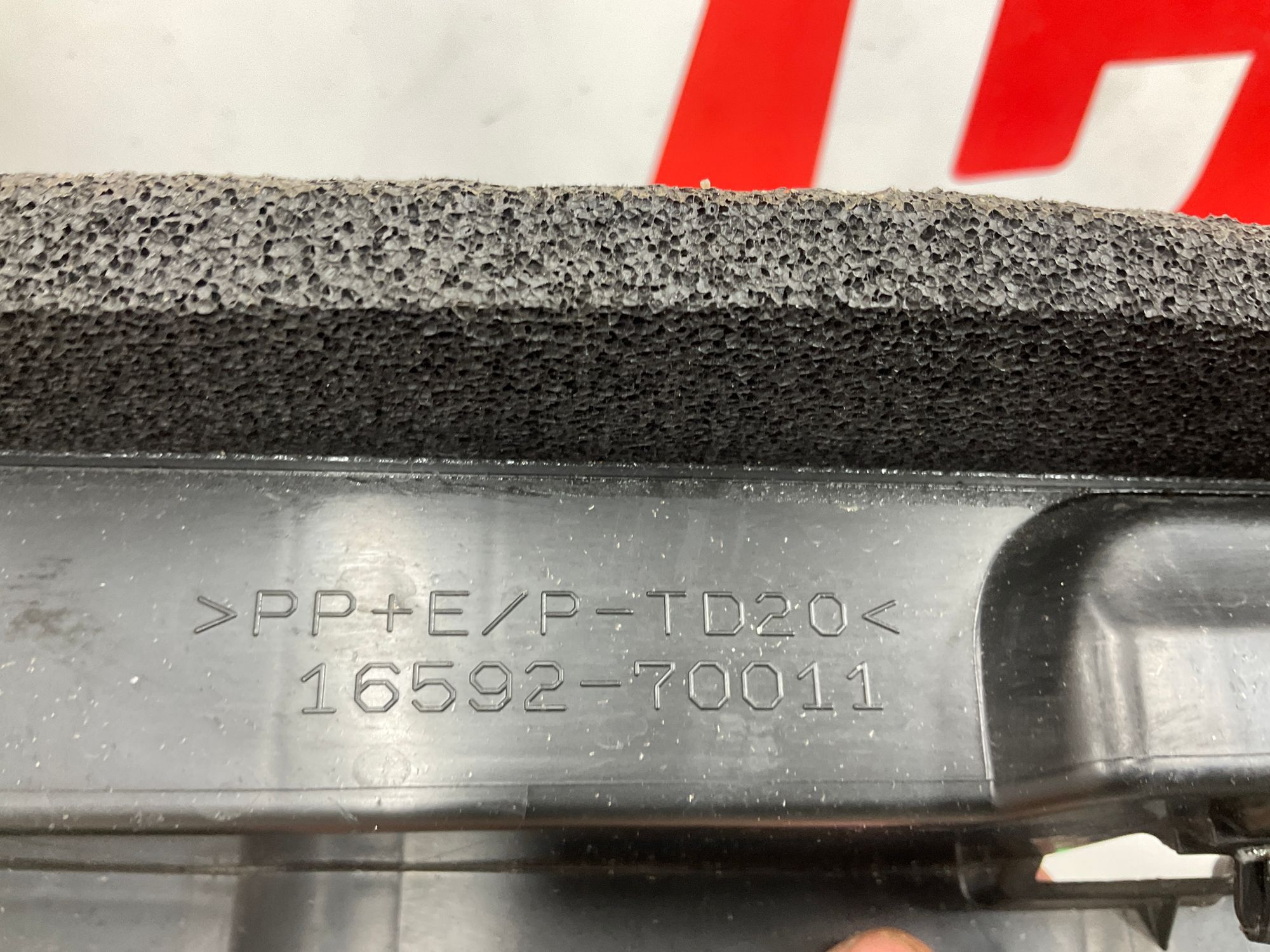 https://ycs.partsauto.market/partsauto-images/thmbs/userImages/h353NjtZg3VDP19b5HMt7LlpbQ93/part/2bae0314-9d64-455f-b149-ee4b428b71f0_1779699880887.jpg