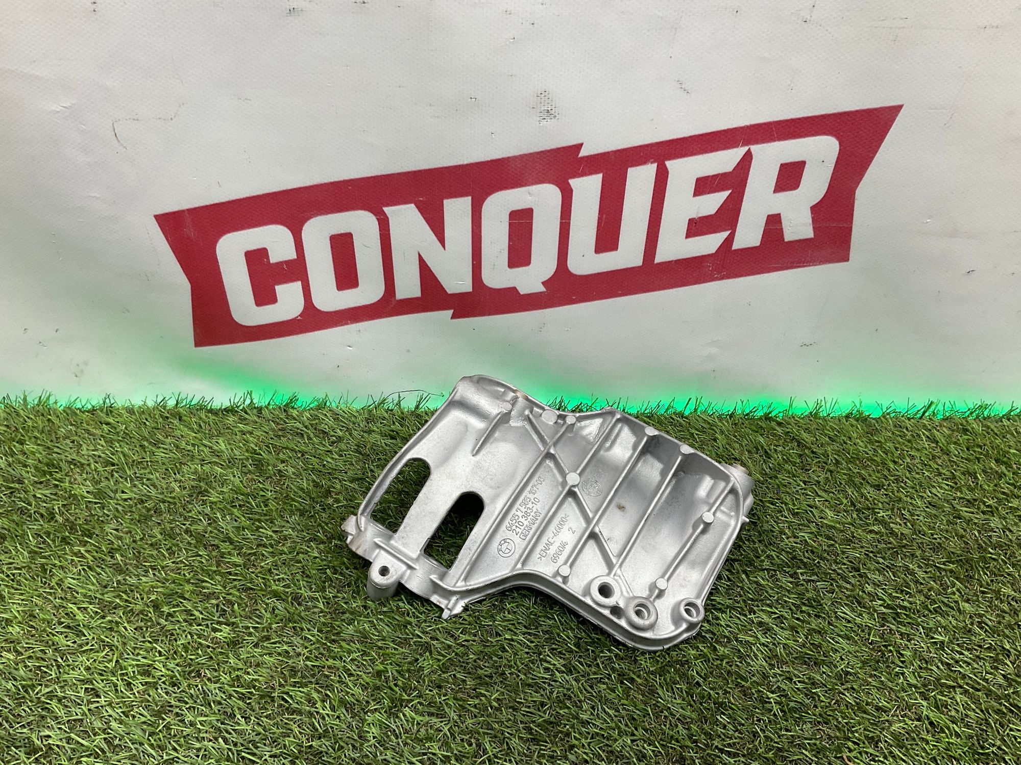 Кронштейн компрессора кондиционера BMW X5, F15, 1000 рублей, Москва