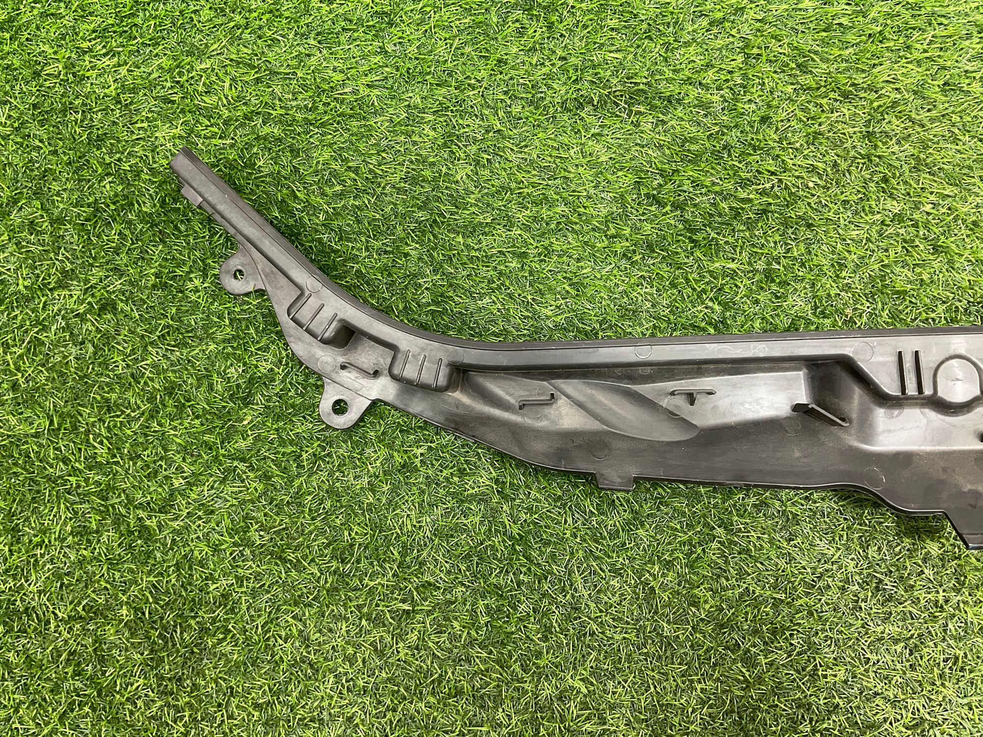 https://ycs.partsauto.market/partsauto-images/thmbs/userImages/h353NjtZg3VDP19b5HMt7LlpbQ93/part/2cdeed67-7993-4258-b43e-57aa961e97fd_1734964412651.jpg