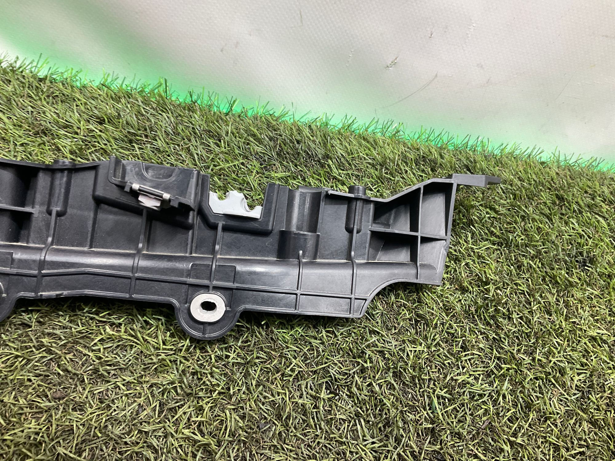 Кронштейн шумоизоляции моторного отсека левый BMW M3, G80 2023, 2000 рублей, Москва