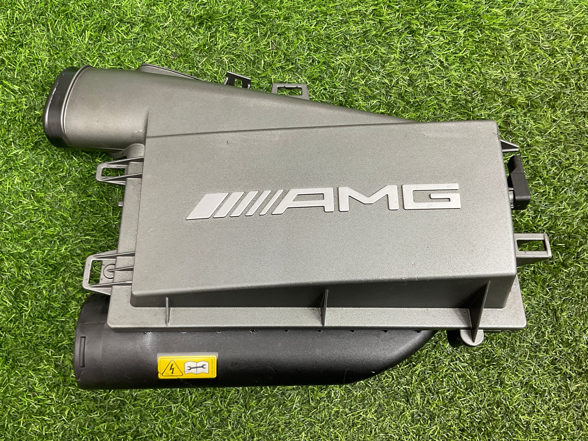 https://ycs.partsauto.market/partsauto-images/thmbs/userImages/h353NjtZg3VDP19b5HMt7LlpbQ93/part/2d682dd6-a660-4670-8a91-c319620aee2a_1743521423356.jpg