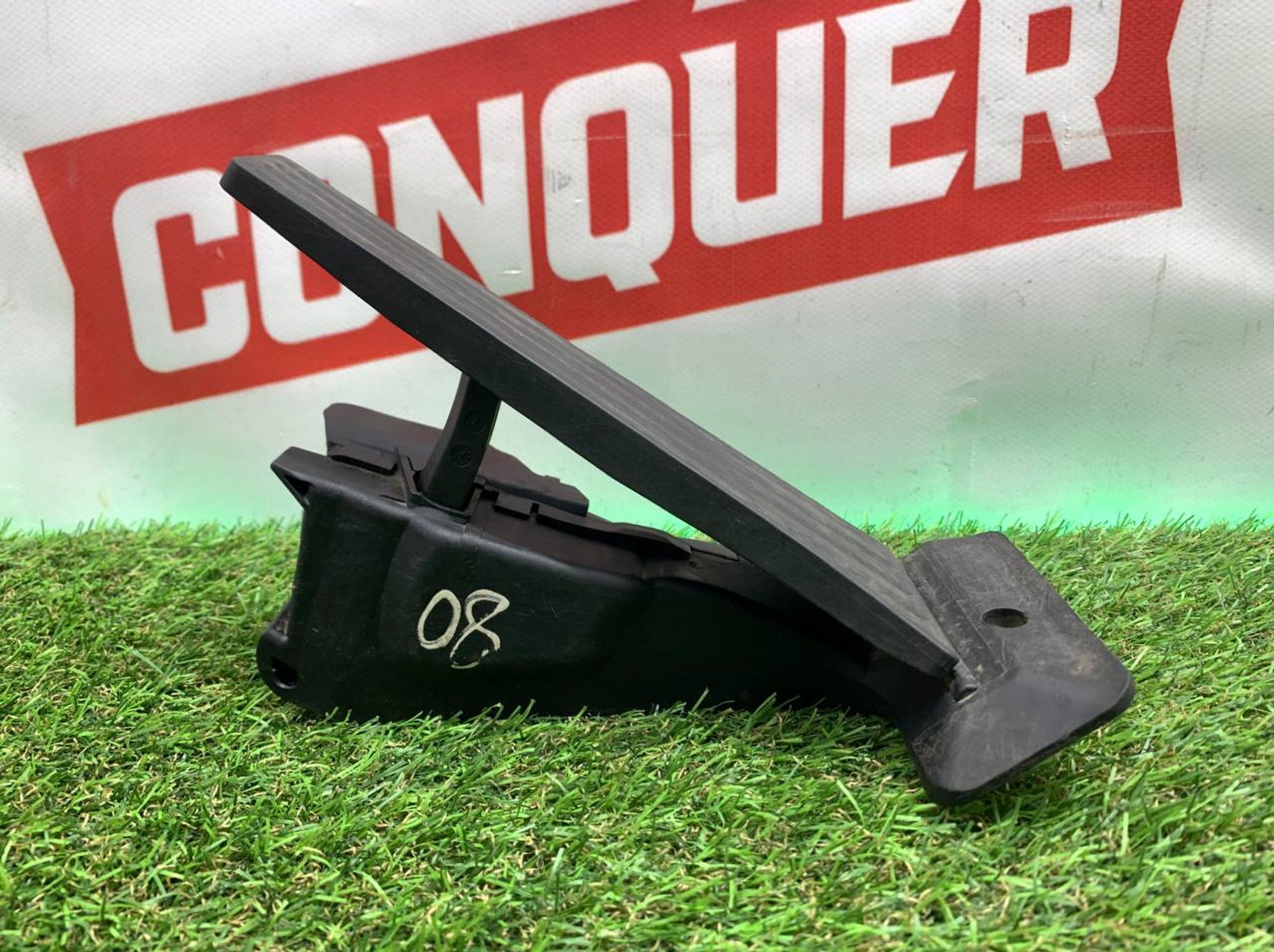 https://ycs.partsauto.market/partsauto-images/thmbs/userImages/h353NjtZg3VDP19b5HMt7LlpbQ93/part/2d6ed18b-48df-418a-937f-19bad6373b04_1708767088396.jpg