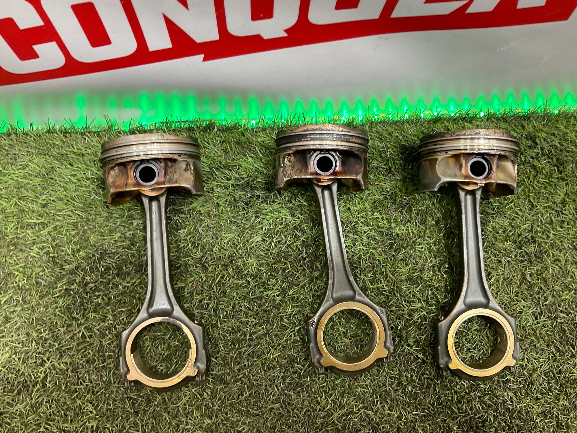 Поршень с шатуном 274910 Mercedes-Benz C-Класс W205/S205/C205/A205 (2014—2018) 2018, 10000 рублей, Москва