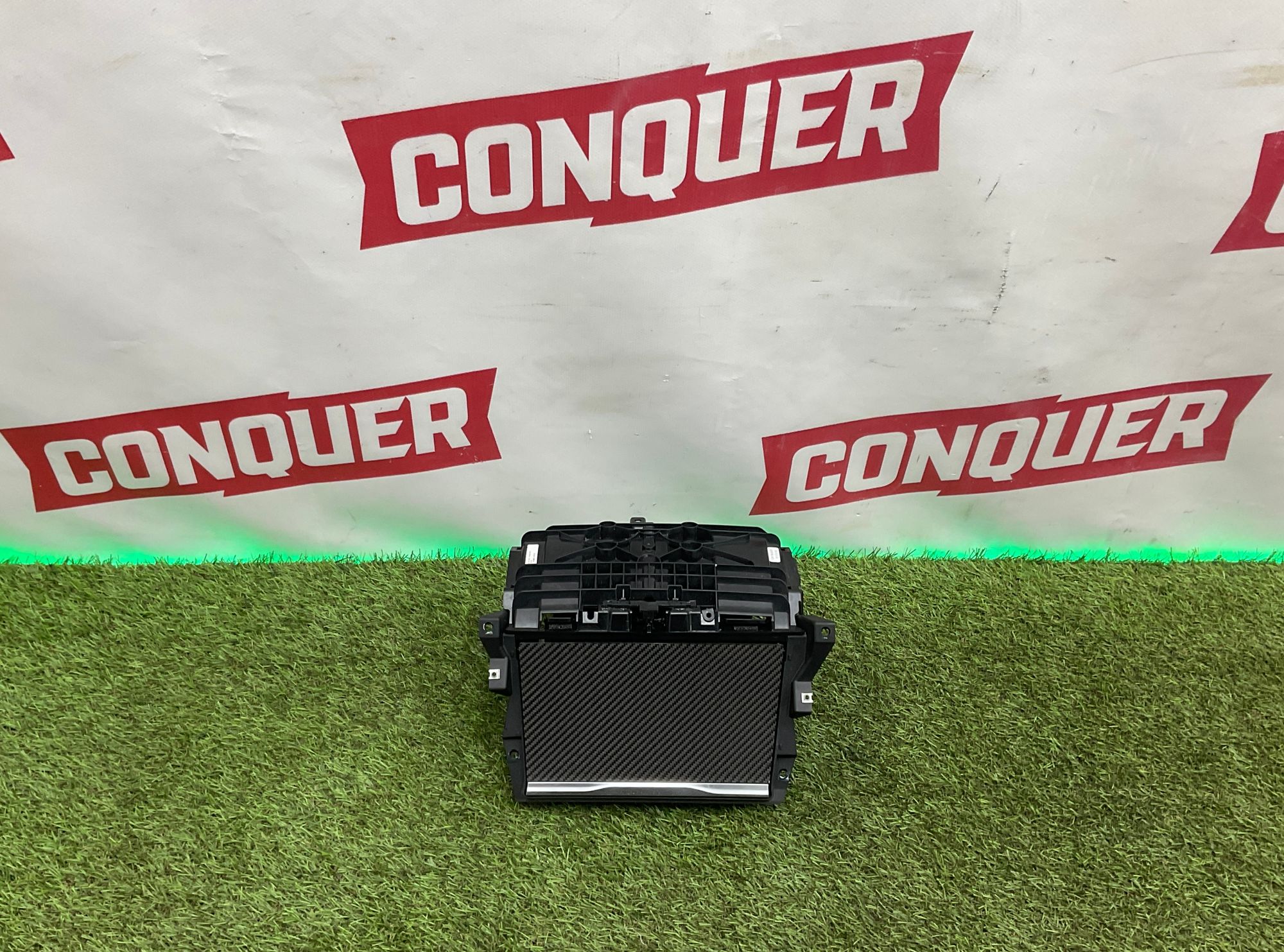 Лоток центральной консоли BMW M8, F91/F92/F93, 10000 рублей, Москва